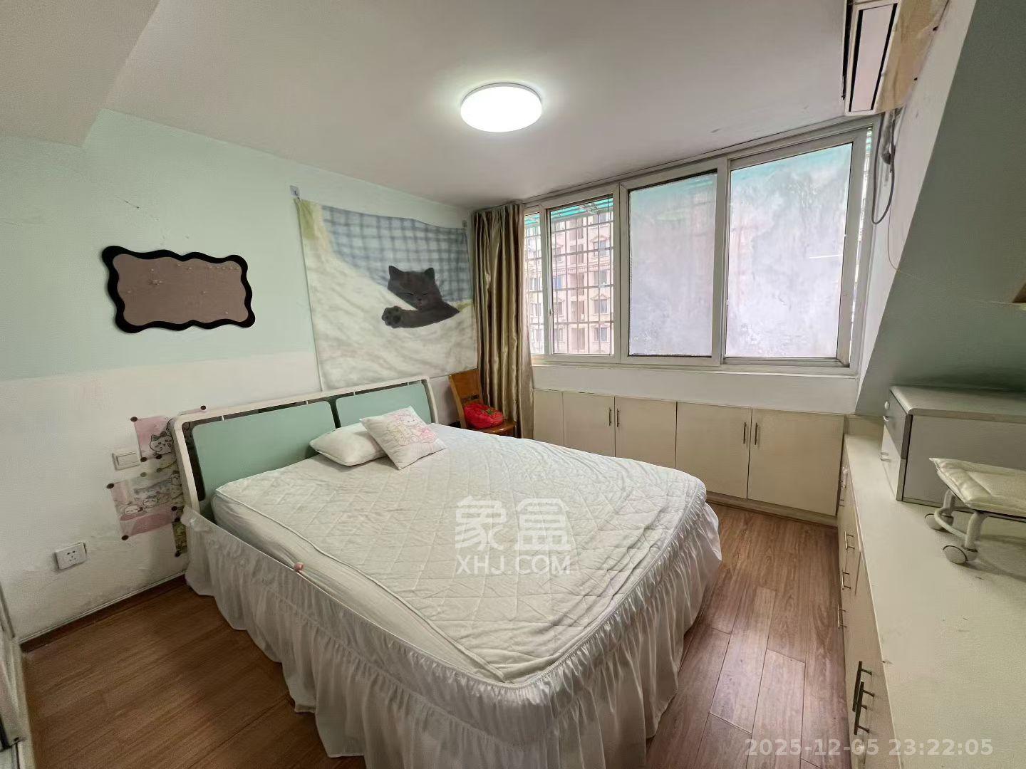 东屯渡高层安置小区  3室2厅2卫    2800.0元/月