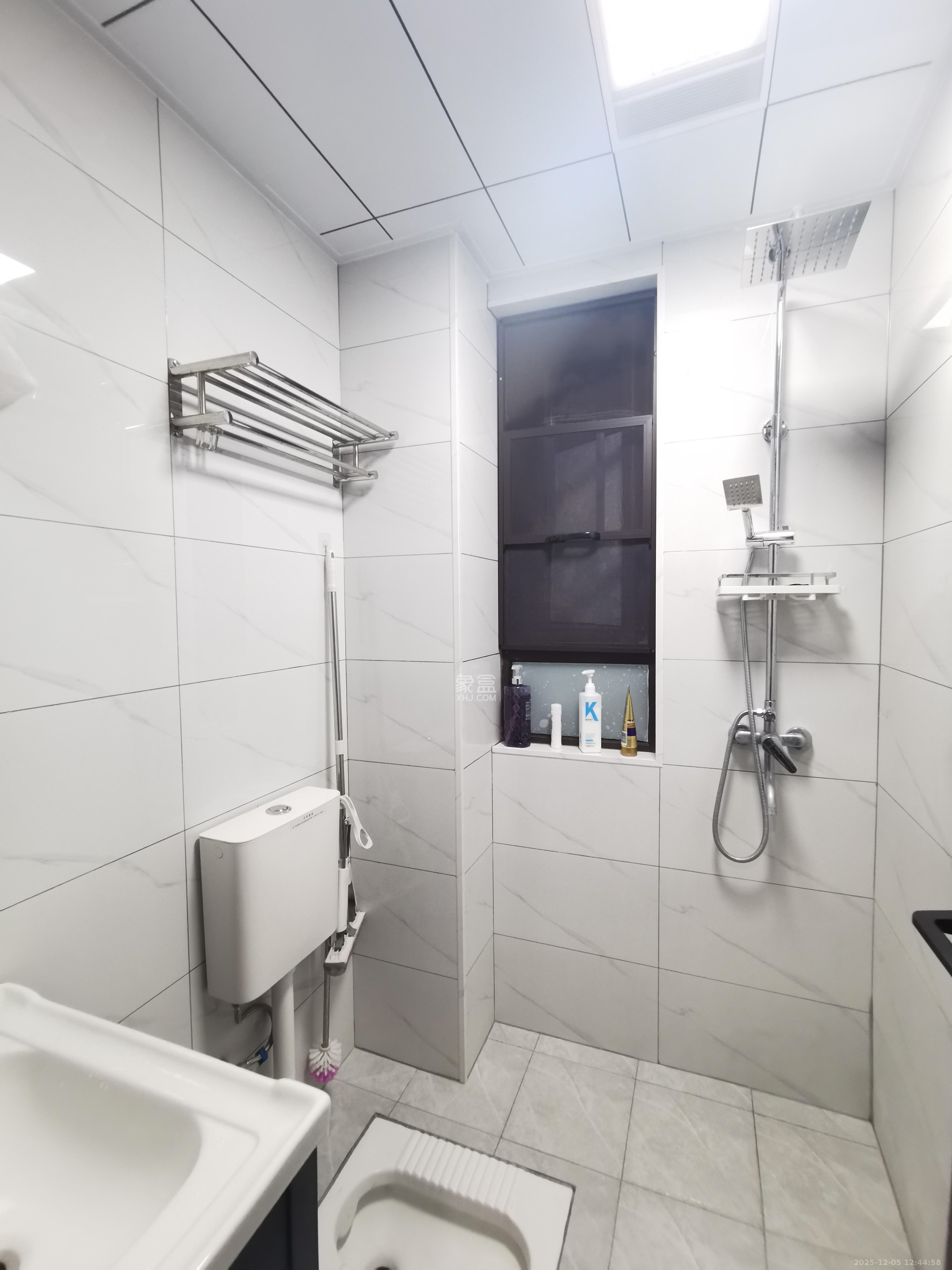 鑫远翡丽郡（鑫远翡丽雅苑）  2室1厅1卫    2300.0元/月室内图