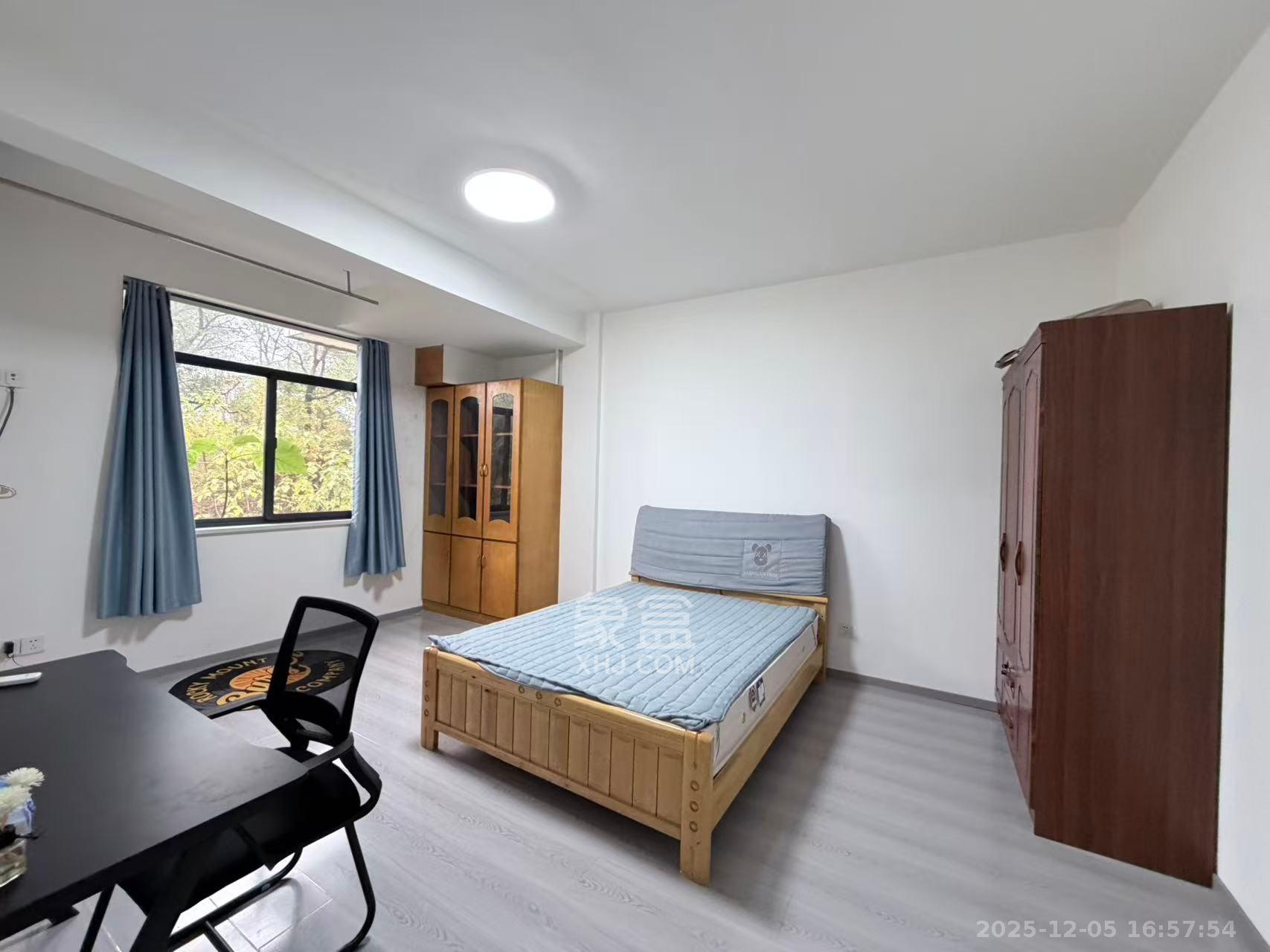 都市E站 1室1厅1卫 1500.0元/月 都市E站 1室1厅1卫 1500.0元/月室内图