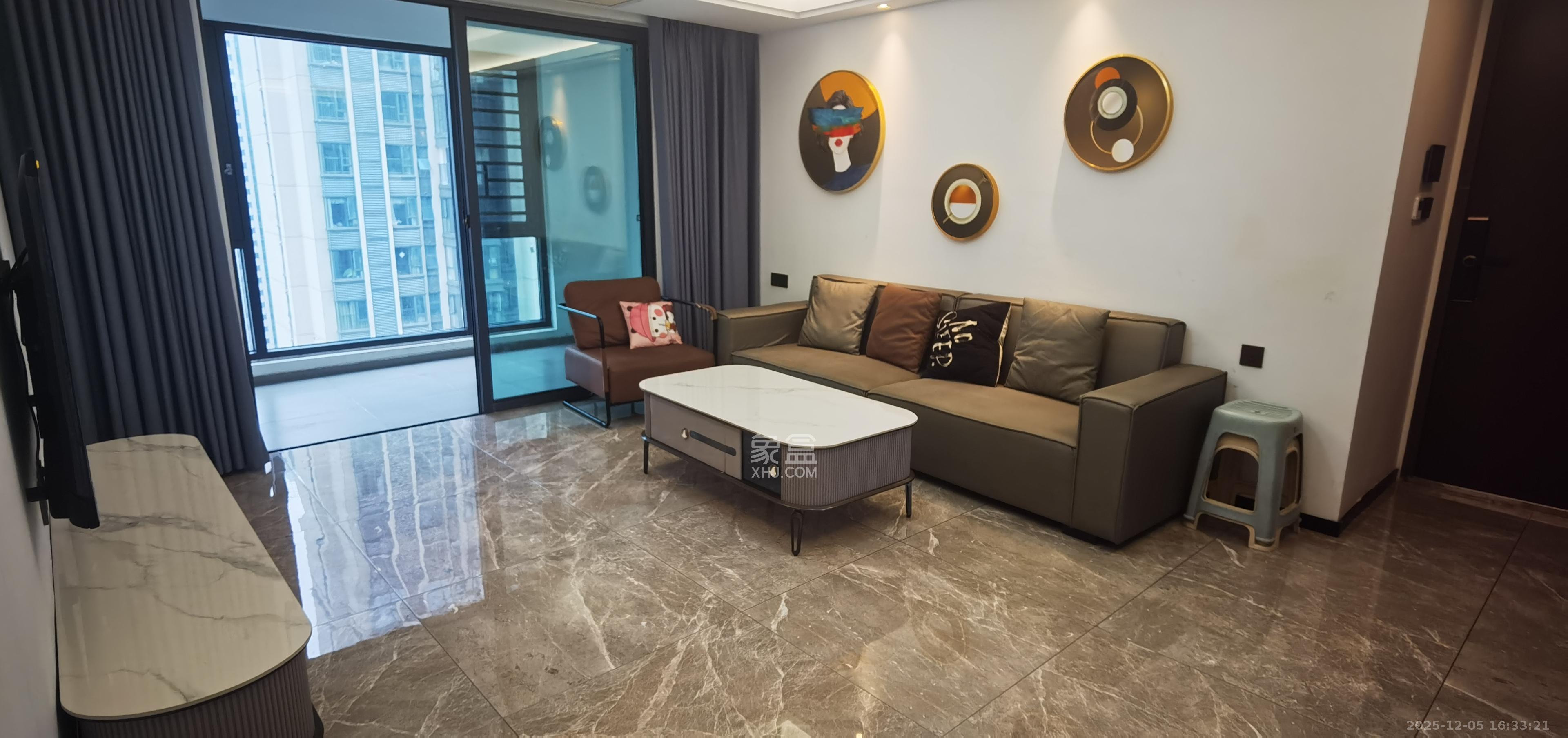 欣利梅溪左岸  4室2厅2卫    3200.0元/月