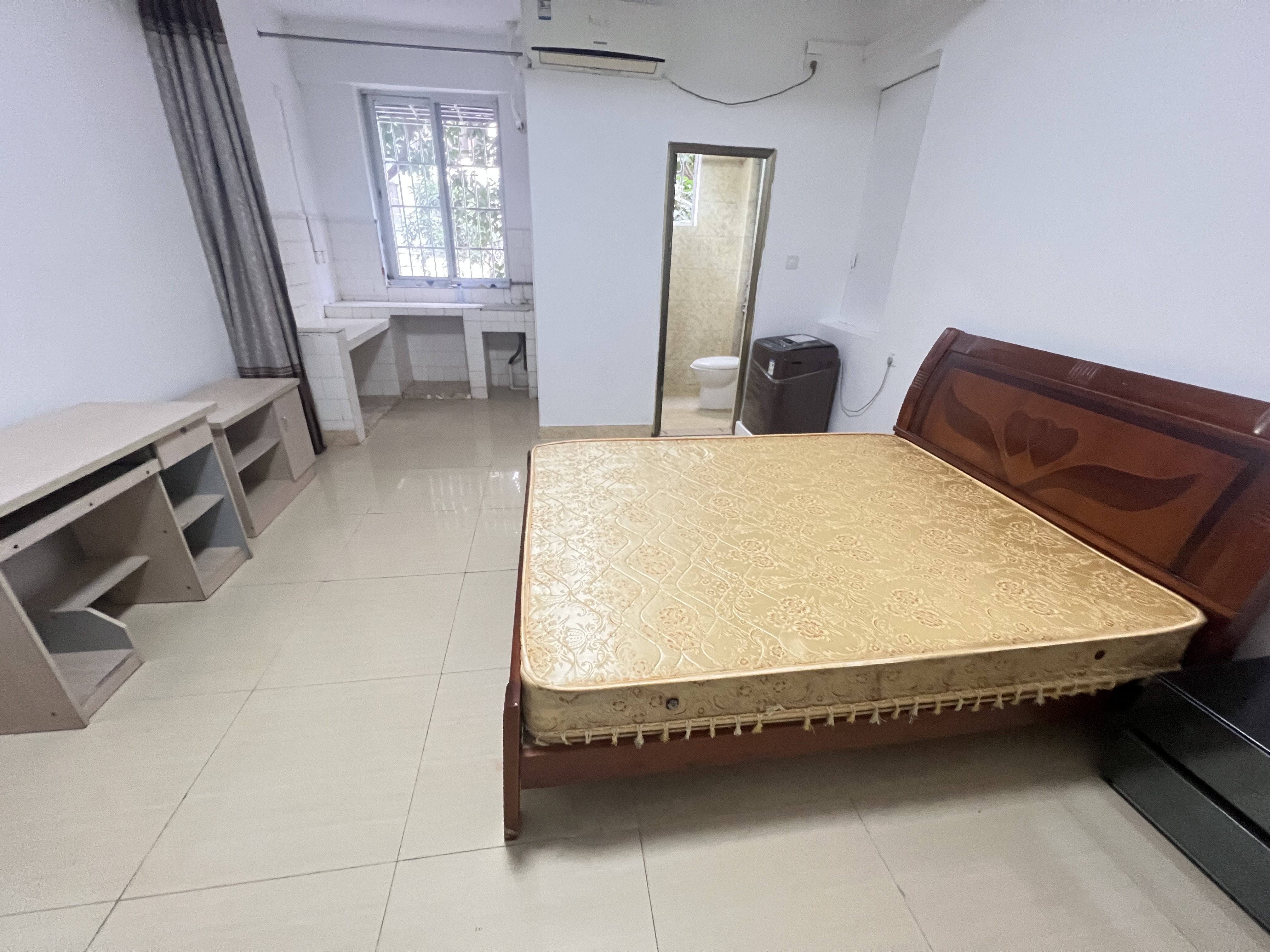 金融花园  1室0厅1卫    1000.0元/月室内图