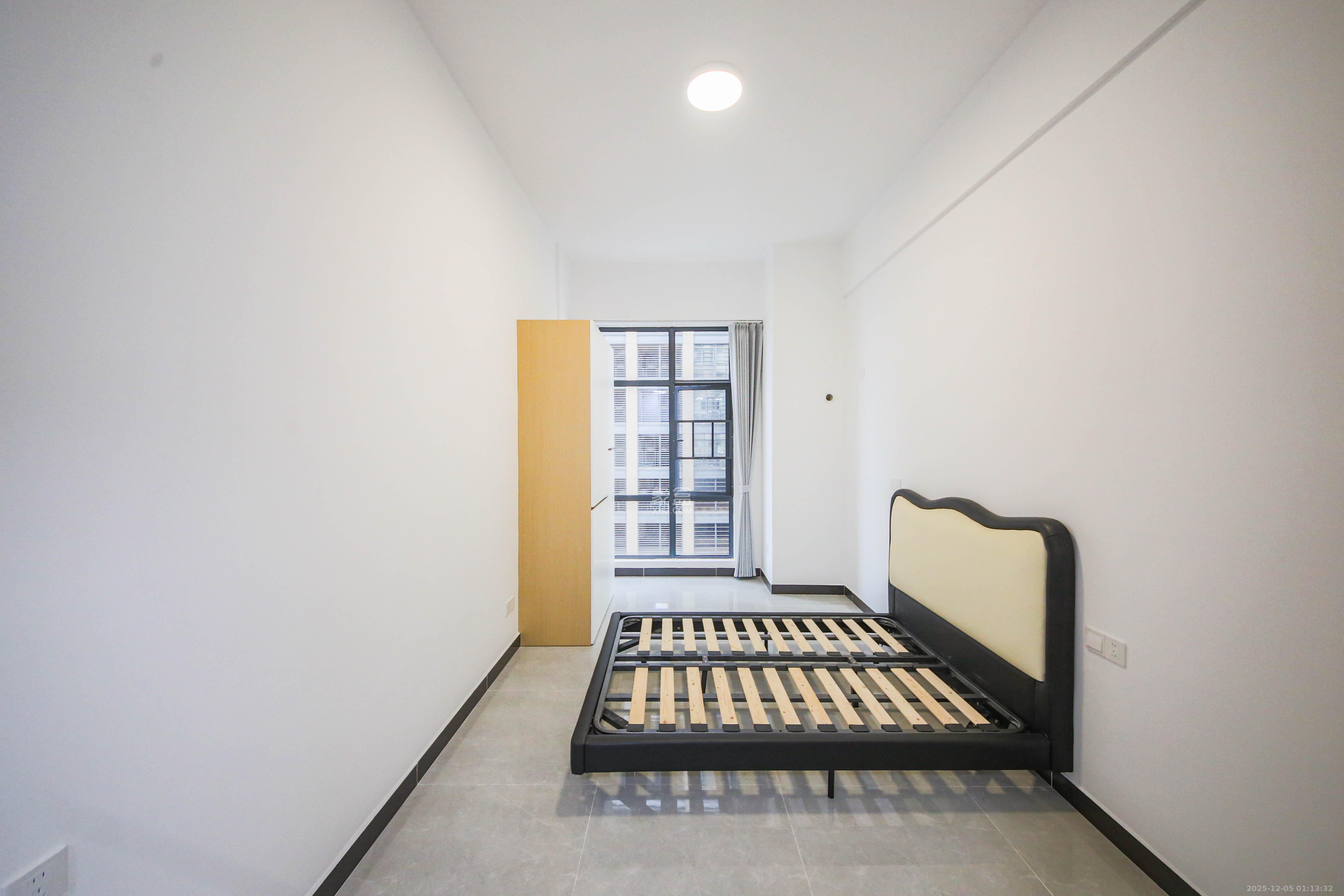 新长海尚都国际（海坤美寓）  1室1厅1卫    19.0万卧室