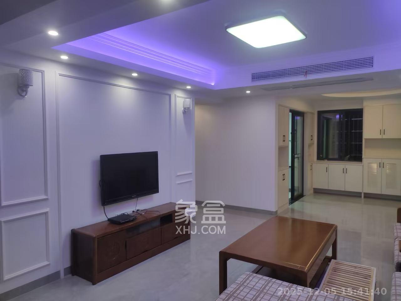 星城新宇川河苑  3室2厅2卫    2400.0元/月室内图