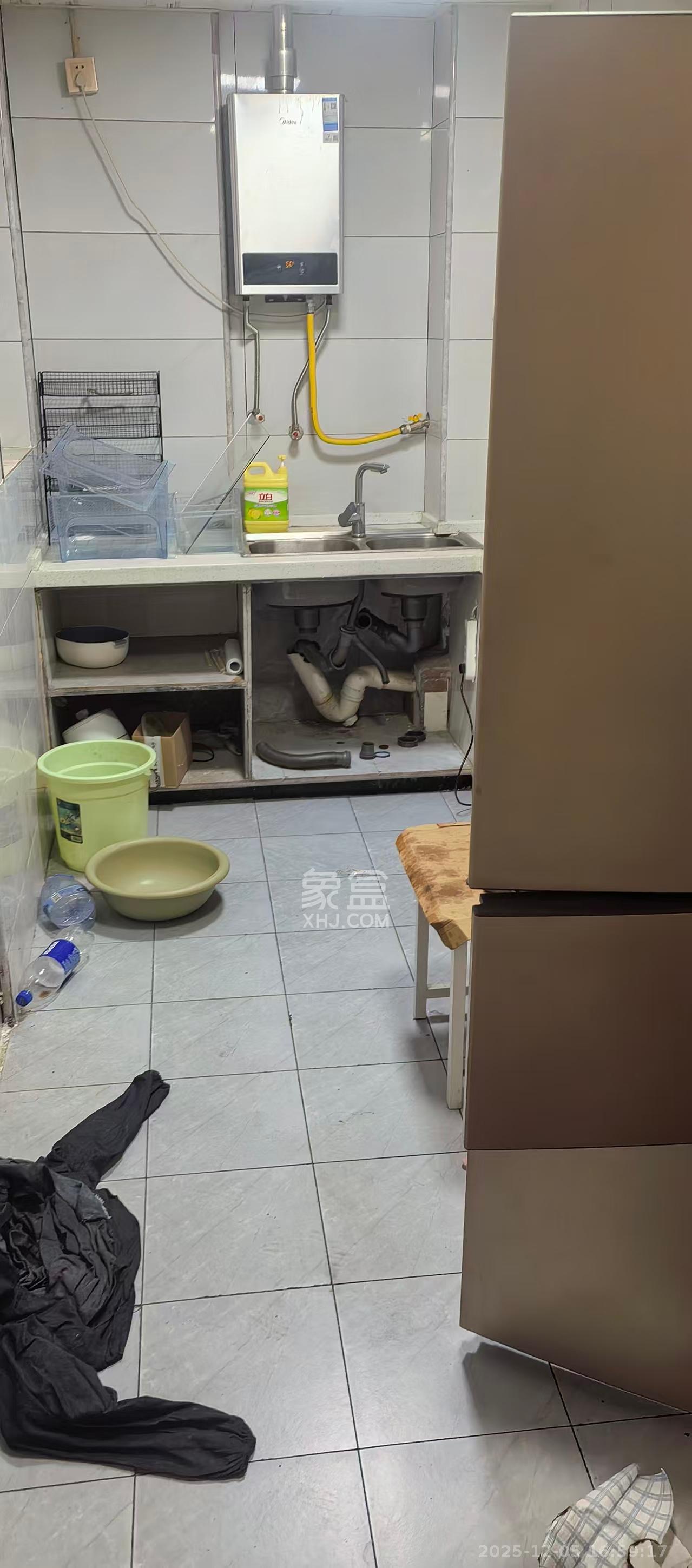 博长山水香颐 3室1厅1卫 2000.0元/月 博长山水香颐 3室1厅1卫 2000.0元/月室内图