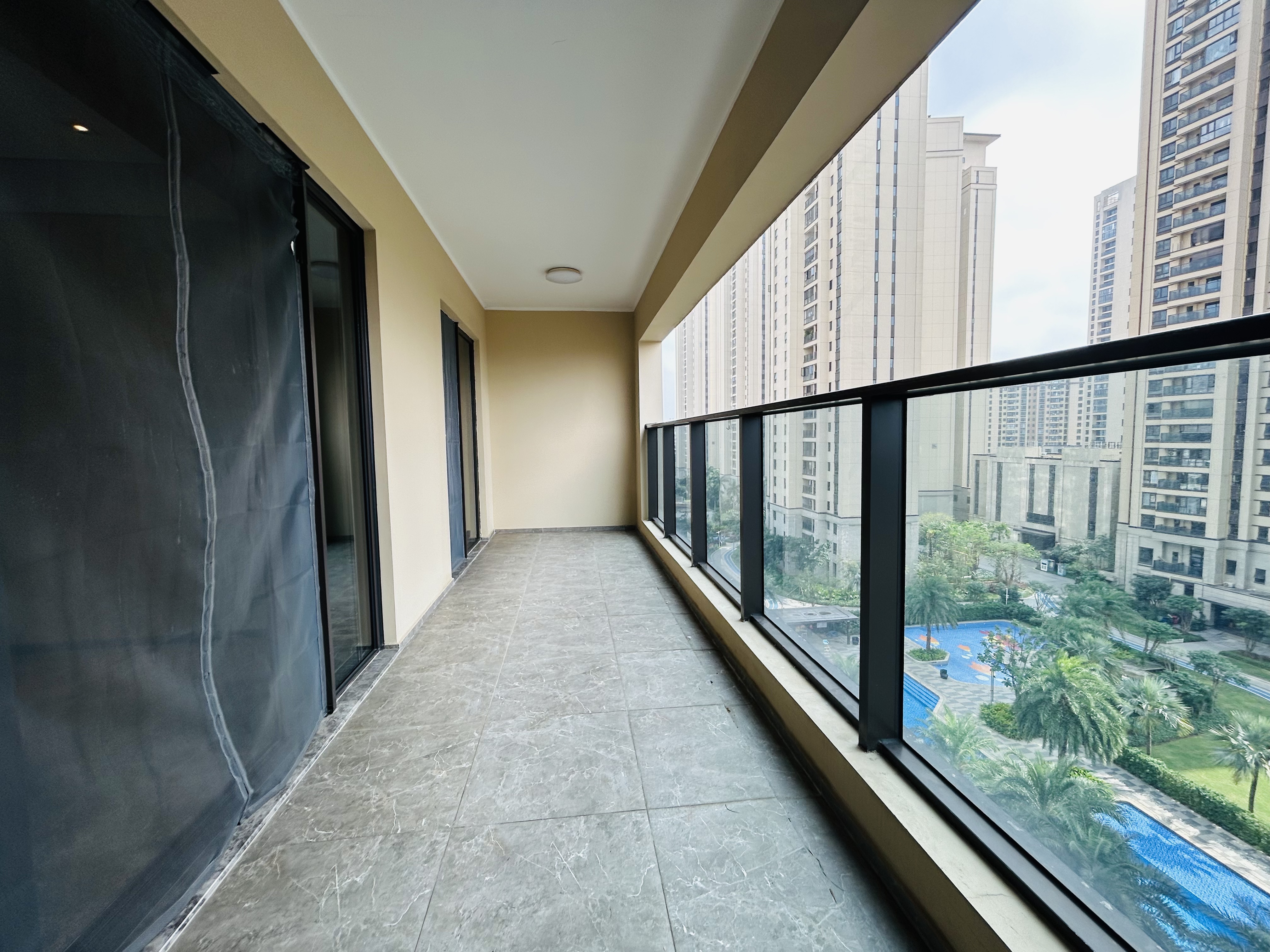 融创海口一号 3室2厅2卫 4300.0元/月 融创海口一号 3室2厅2卫 4300.0元/月室内图