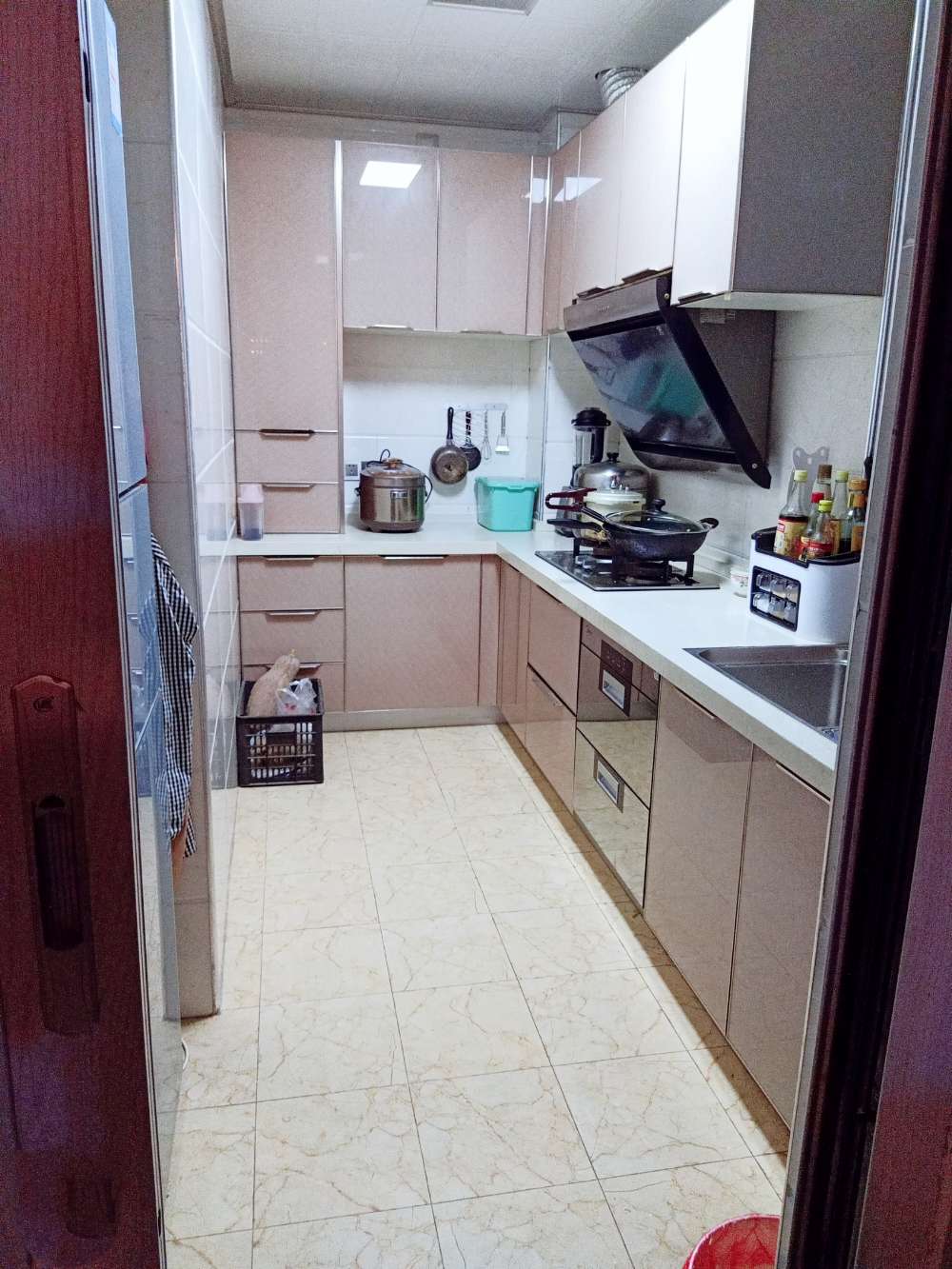 檀香山  3室2厅1卫    62.8万