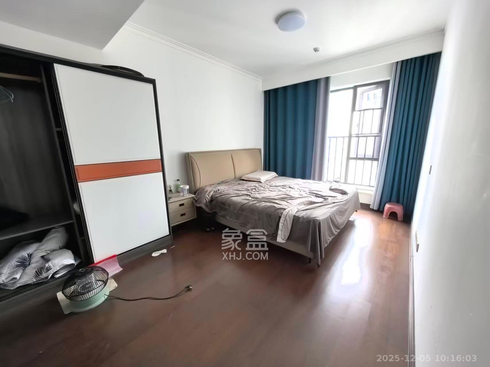 绿地长沙城际空间站（绿地新里佳苑）  3室2厅2卫    3300.0元/月室内图