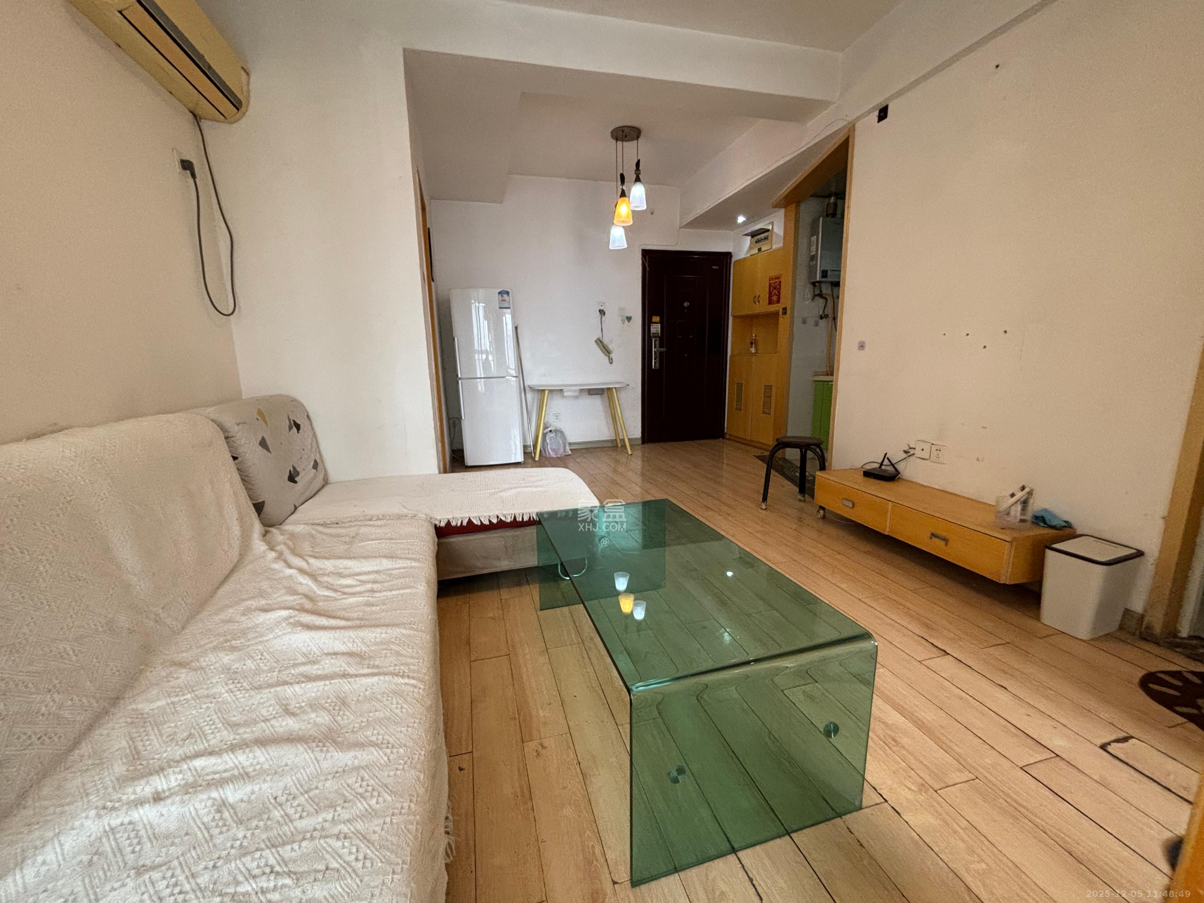 凯通国际城（凯通朝庭）  2室1厅1卫    1998.0元/月室内图