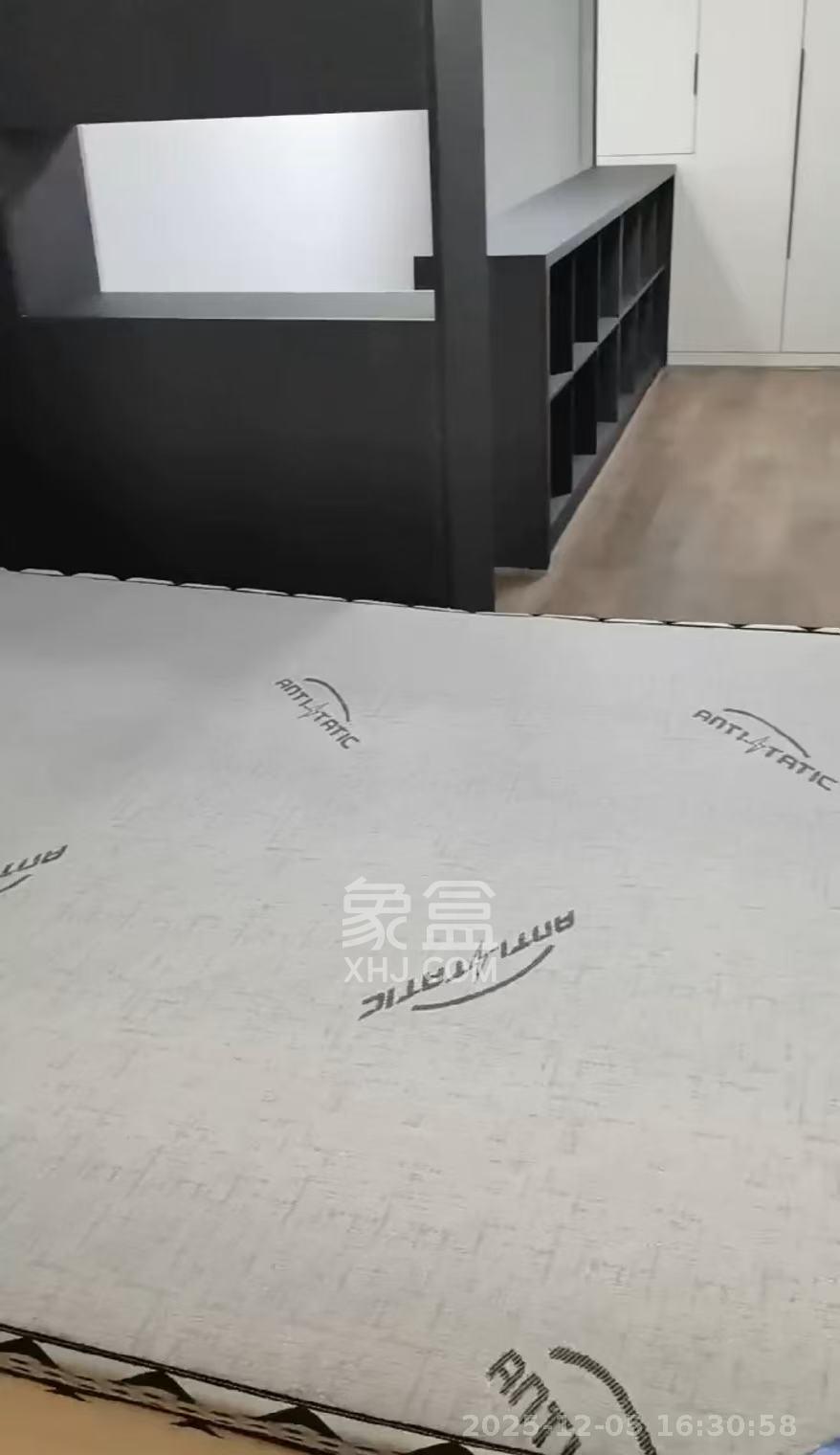 金地中交麓谷香颂(金地中交雅苑) 1室1厅1卫 1400.0元/月 金地中交麓谷香颂(金地中交雅苑) 1室1厅1卫 1400.0元/月室内图