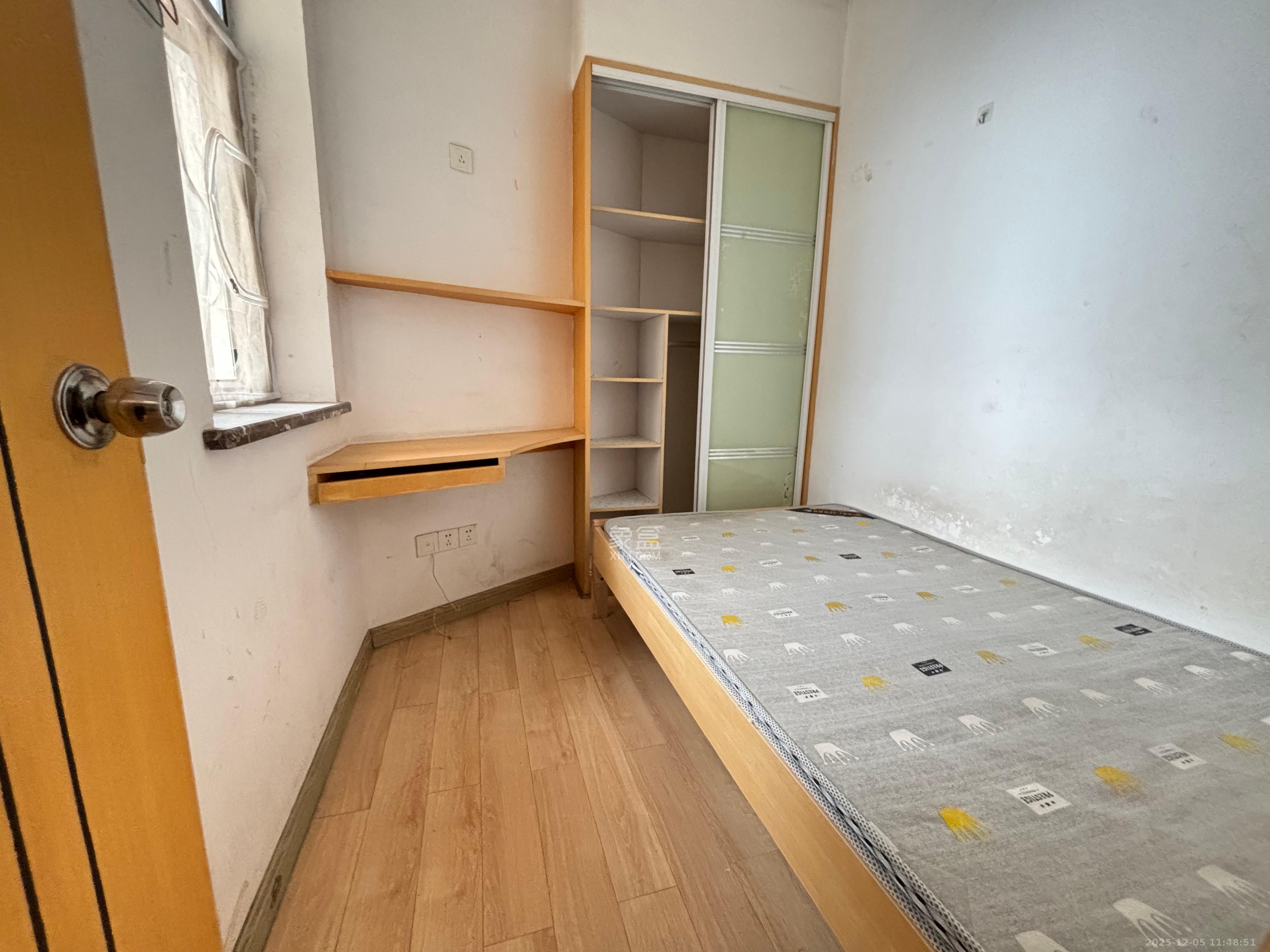 凯通国际城（凯通朝庭）  2室1厅1卫    1998.0元/月室内图