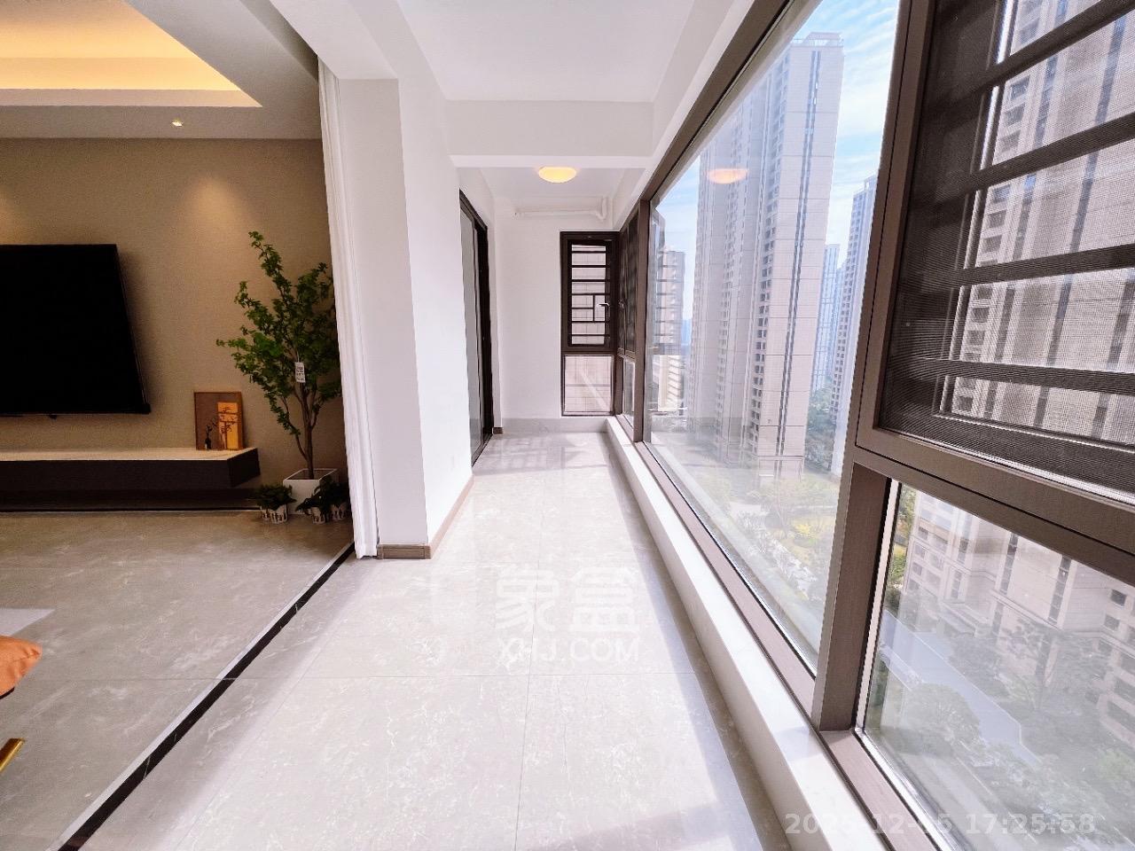 龙湖铂金中心(龙湖春江郦城) 3室2厅1卫 8000.0元/月 龙湖铂金中心(龙湖春江郦城) 3室2厅1卫 8000.0元/月室内图