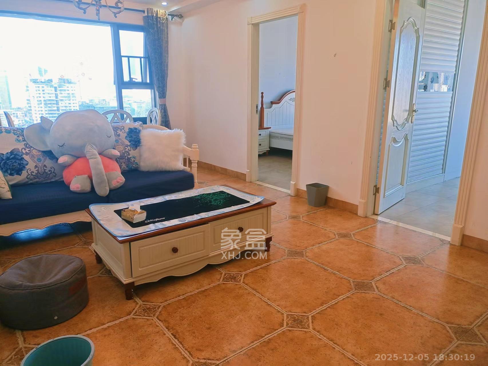 东怡外国(南湖一号) 2室2厅1卫 3000.0元/月 东怡外国(南湖一号) 2室2厅1卫 3000.0元/月室内图