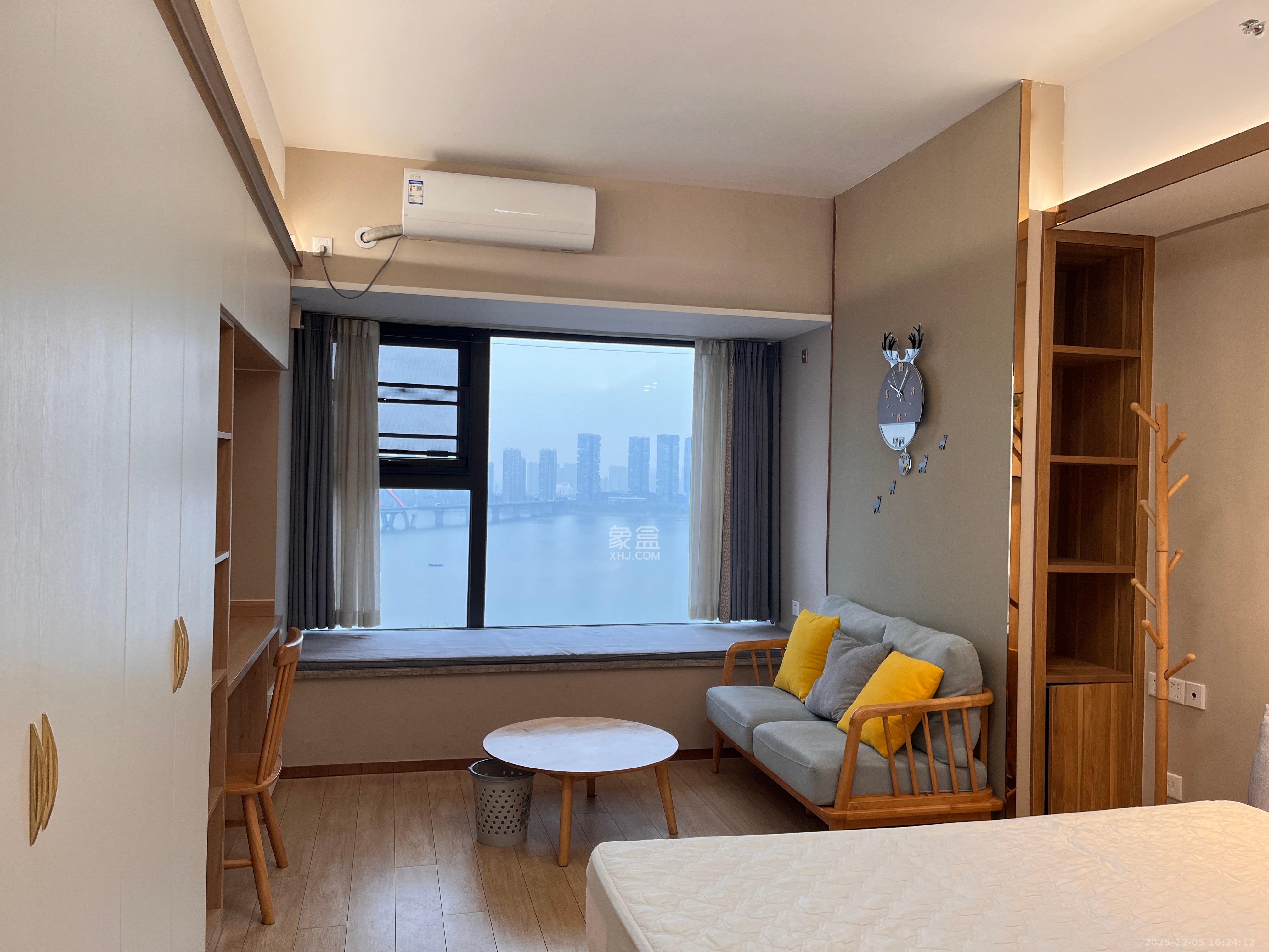 远洋外滩壹号 1室1厅1卫 2100.0元/月 远洋外滩壹号 1室1厅1卫 2100.0元/月室内图