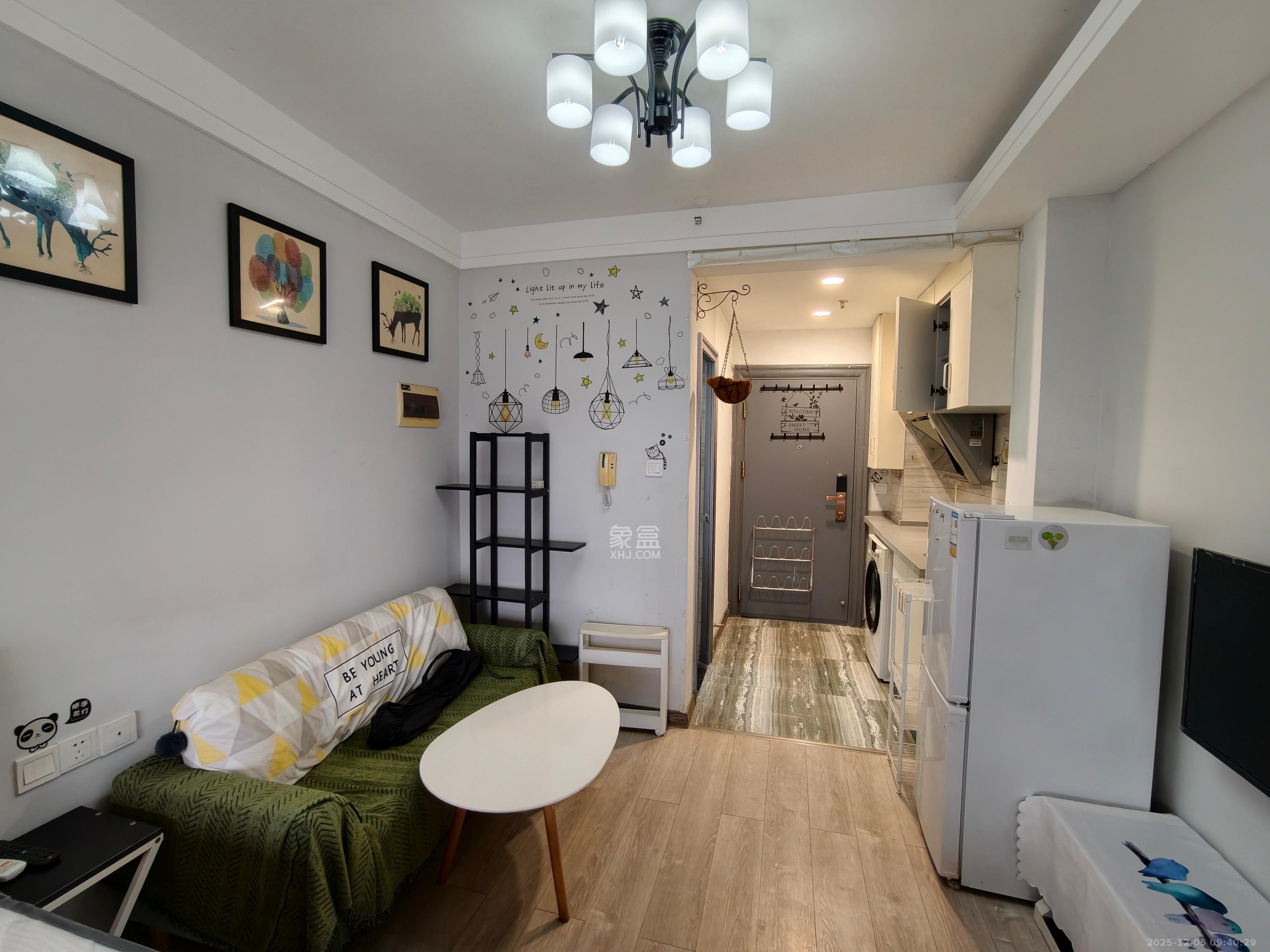 拿铁空间 1室1厅1卫 1500.0元/月 拿铁空间 1室1厅1卫 1500.0元/月室内图