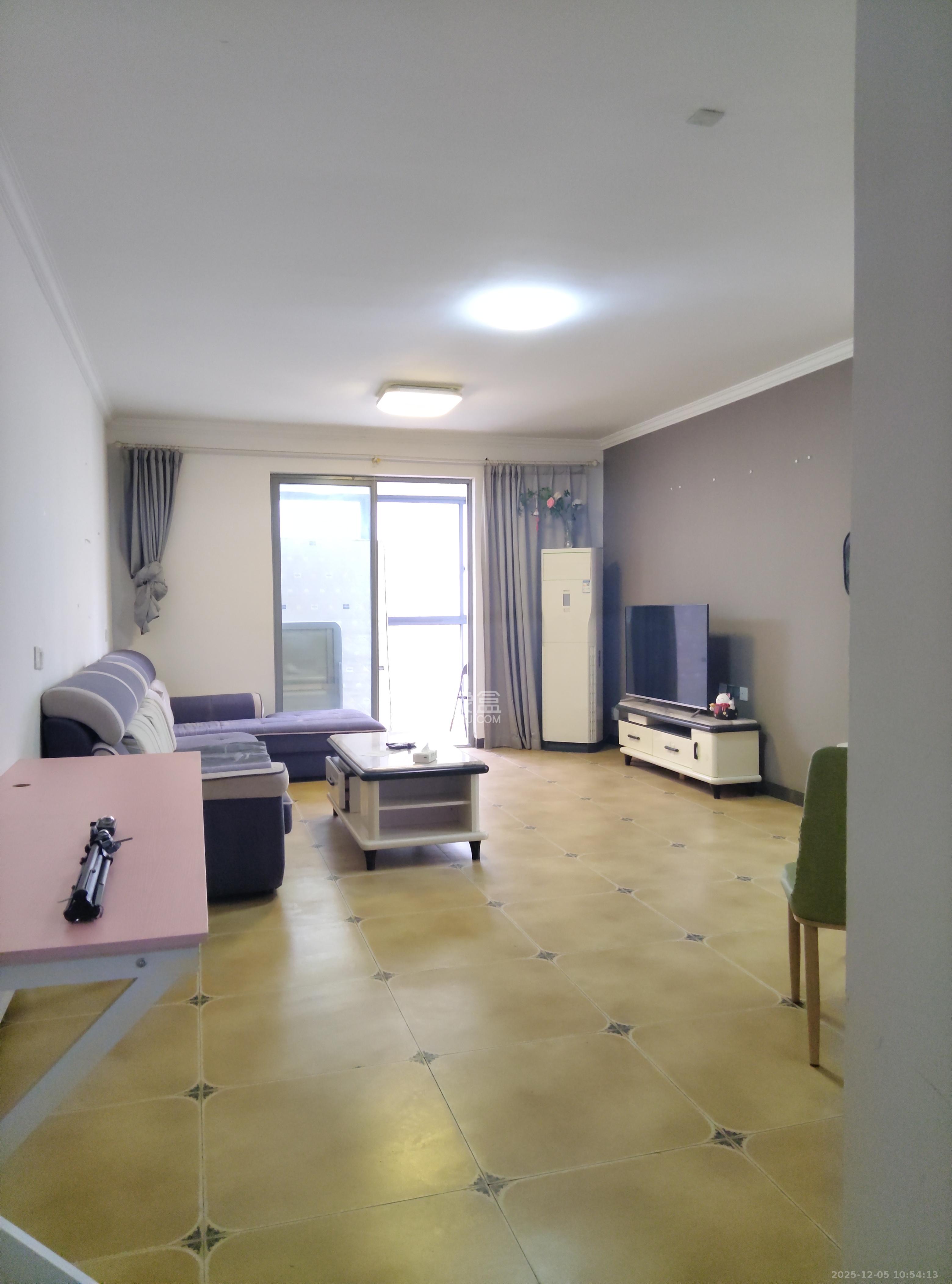 汇景豪庭  2室1厅1卫    2500.0元/月