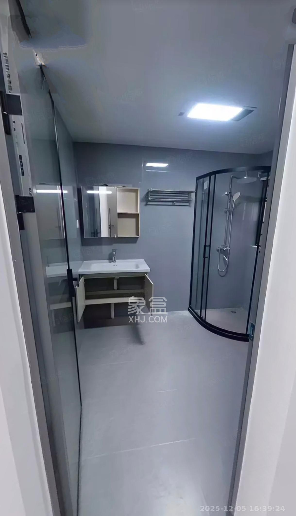 八方小区B区 3室2厅2卫 5000.0元/月 八方小区B区 3室2厅2卫 5000.0元/月室内图