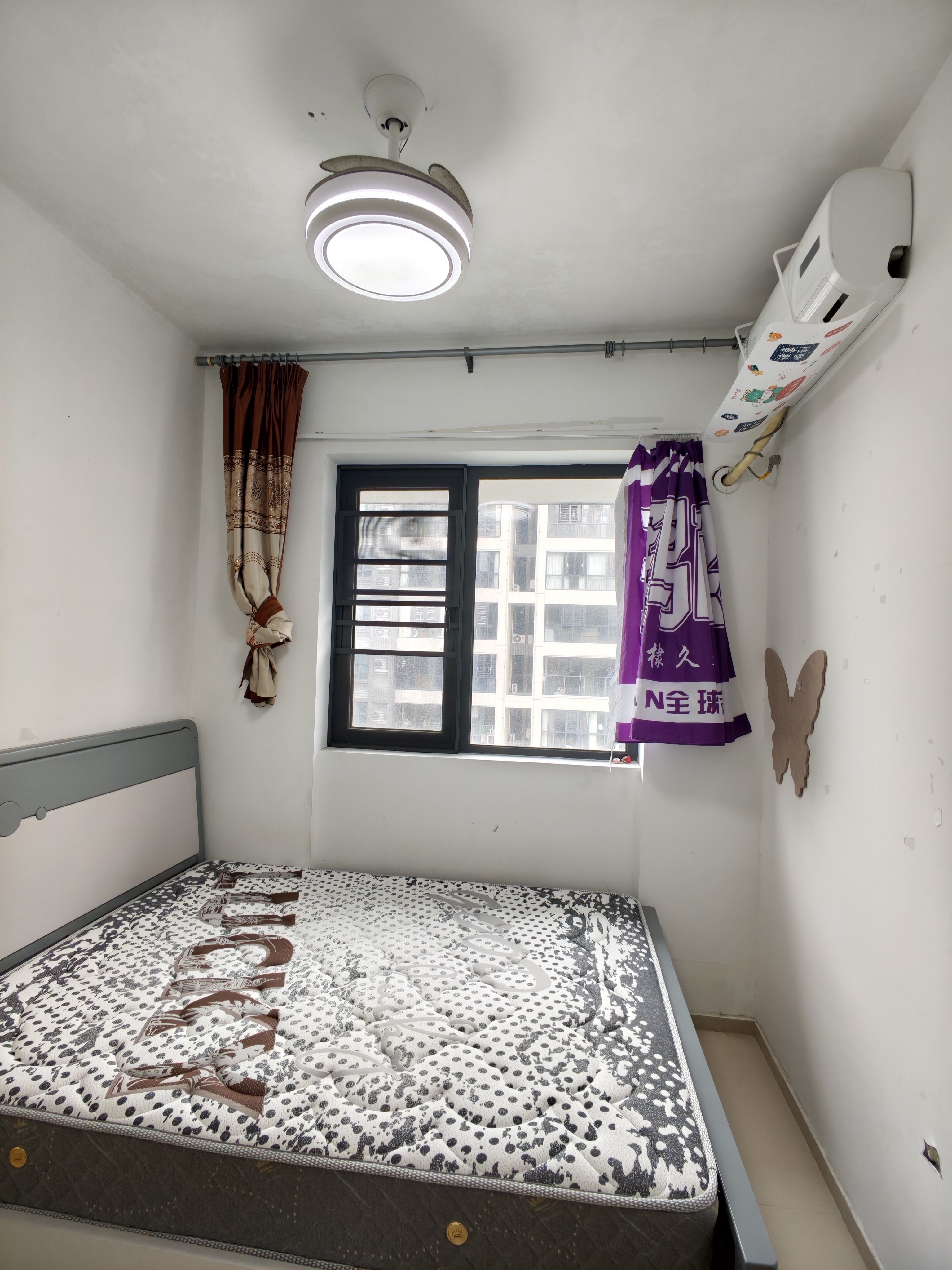 星华海德豪庭  3室2厅1卫    3000.0元/月室内图