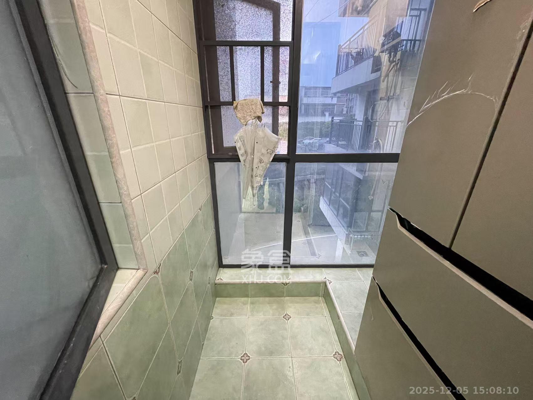 美麓阳光 3室2厅1卫 2880.0元/月 美麓阳光 3室2厅1卫 2880.0元/月室内图