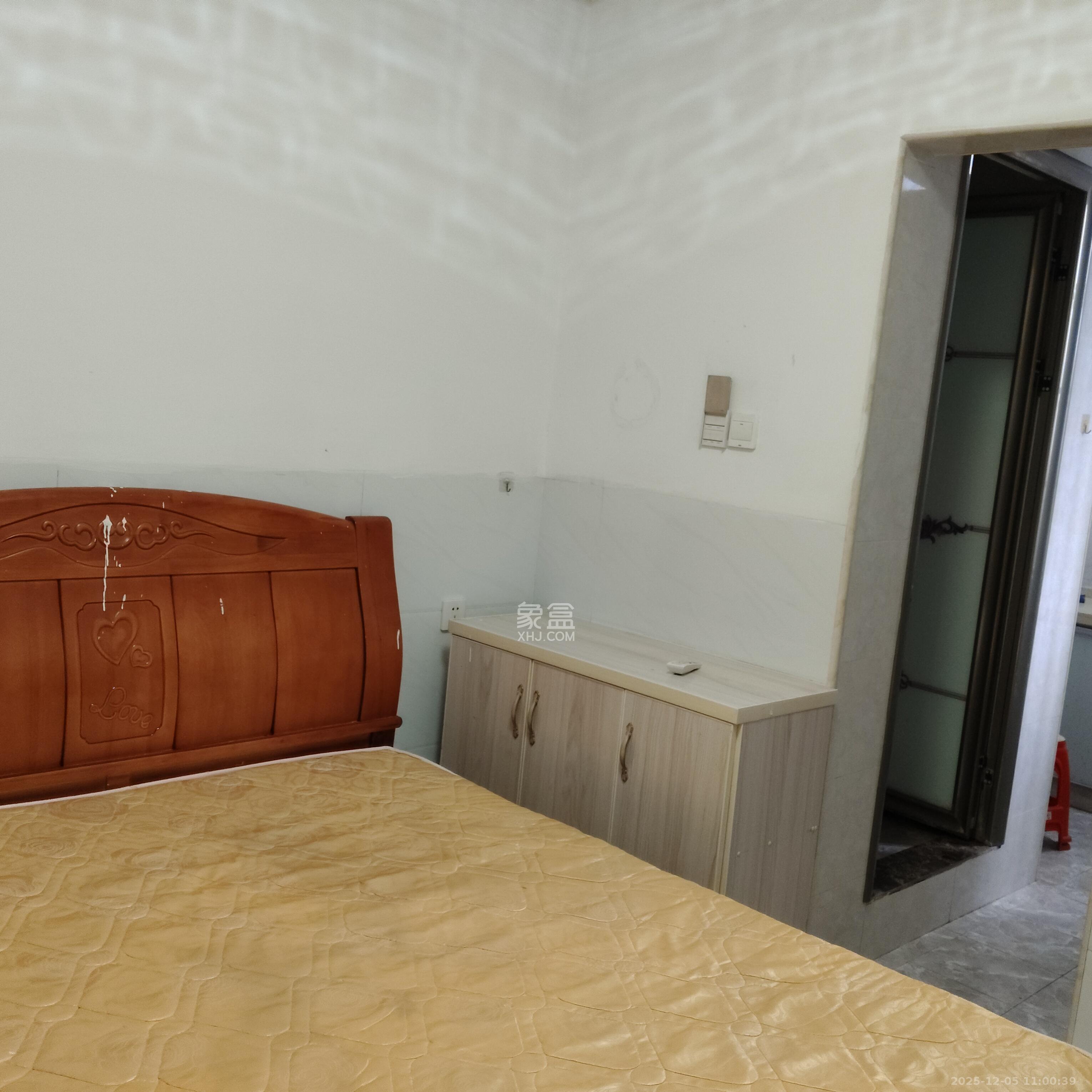 嘉顺苑  1室1厅1卫    1200.0元/月