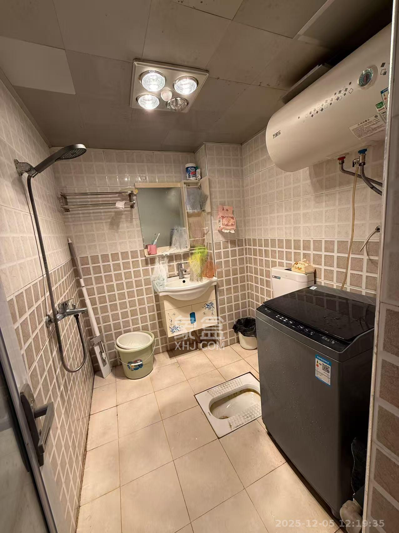 五一中央领御  1室1厅1卫    1600.0元/月