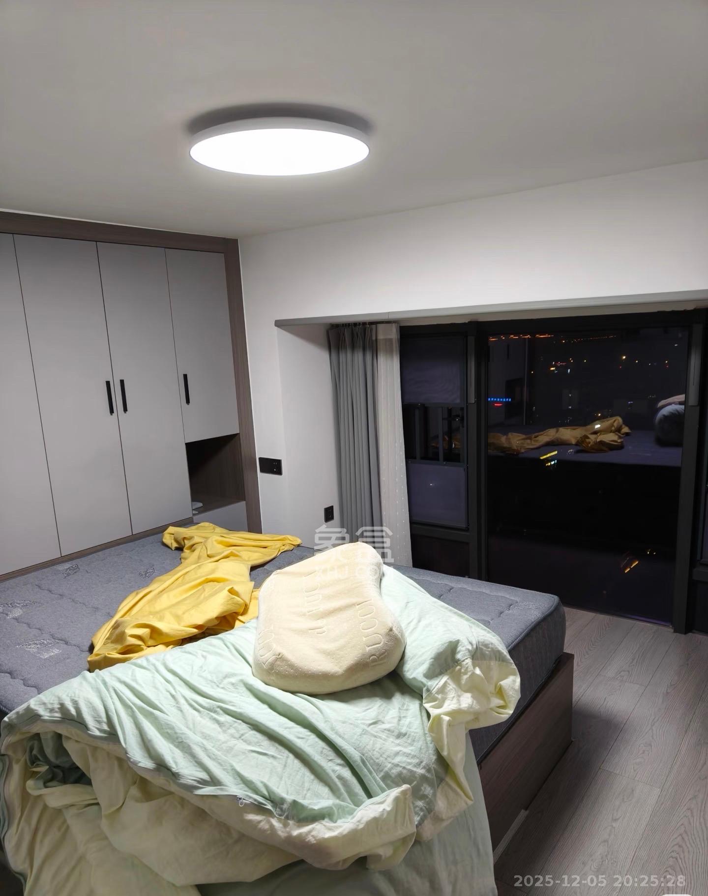 明昇壹城(明昇时代广场)三期 2室1厅1卫 2500.0元/月 明昇壹城(明昇时代广场)三期 2室1厅1卫 2500.0元/月室内图