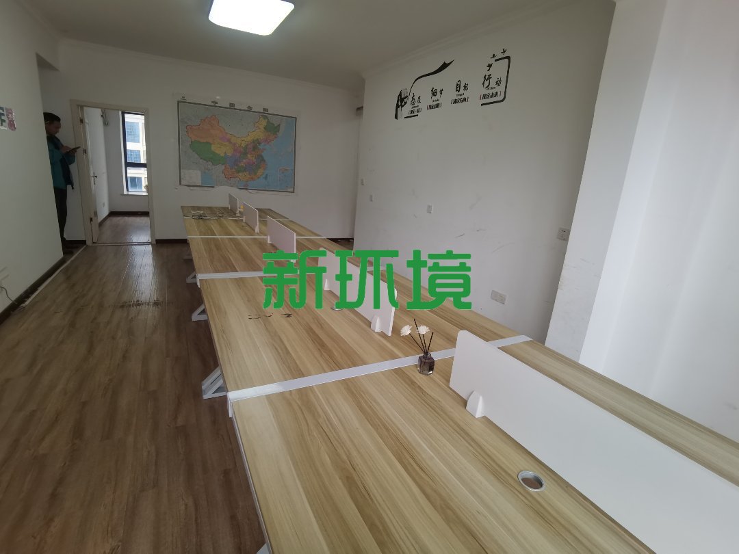 龙源华城 3室2厅2卫 1800.0元/月 龙源华城 3室2厅2卫 1800.0元/月室内图