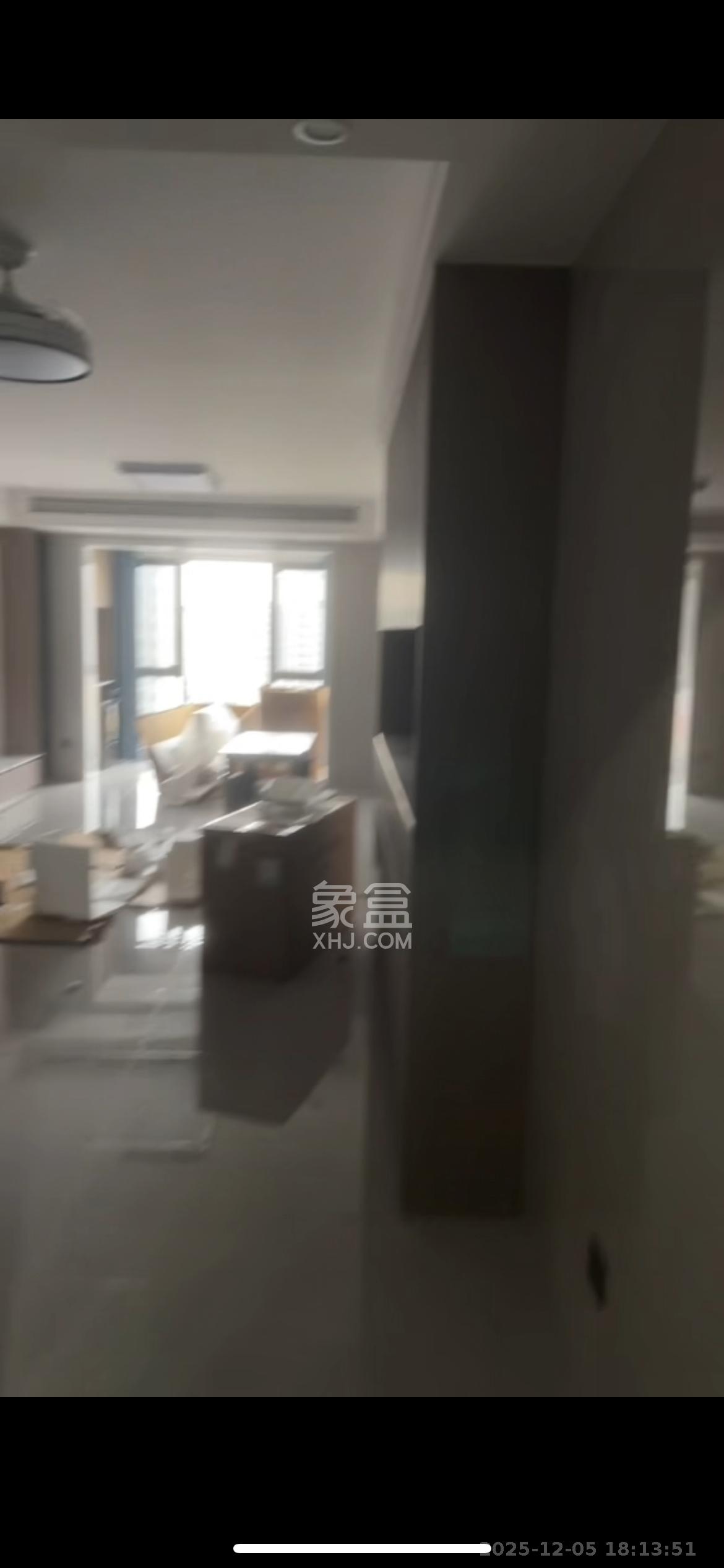 洋湖明园二期  1室0厅0卫    2000.0元/月