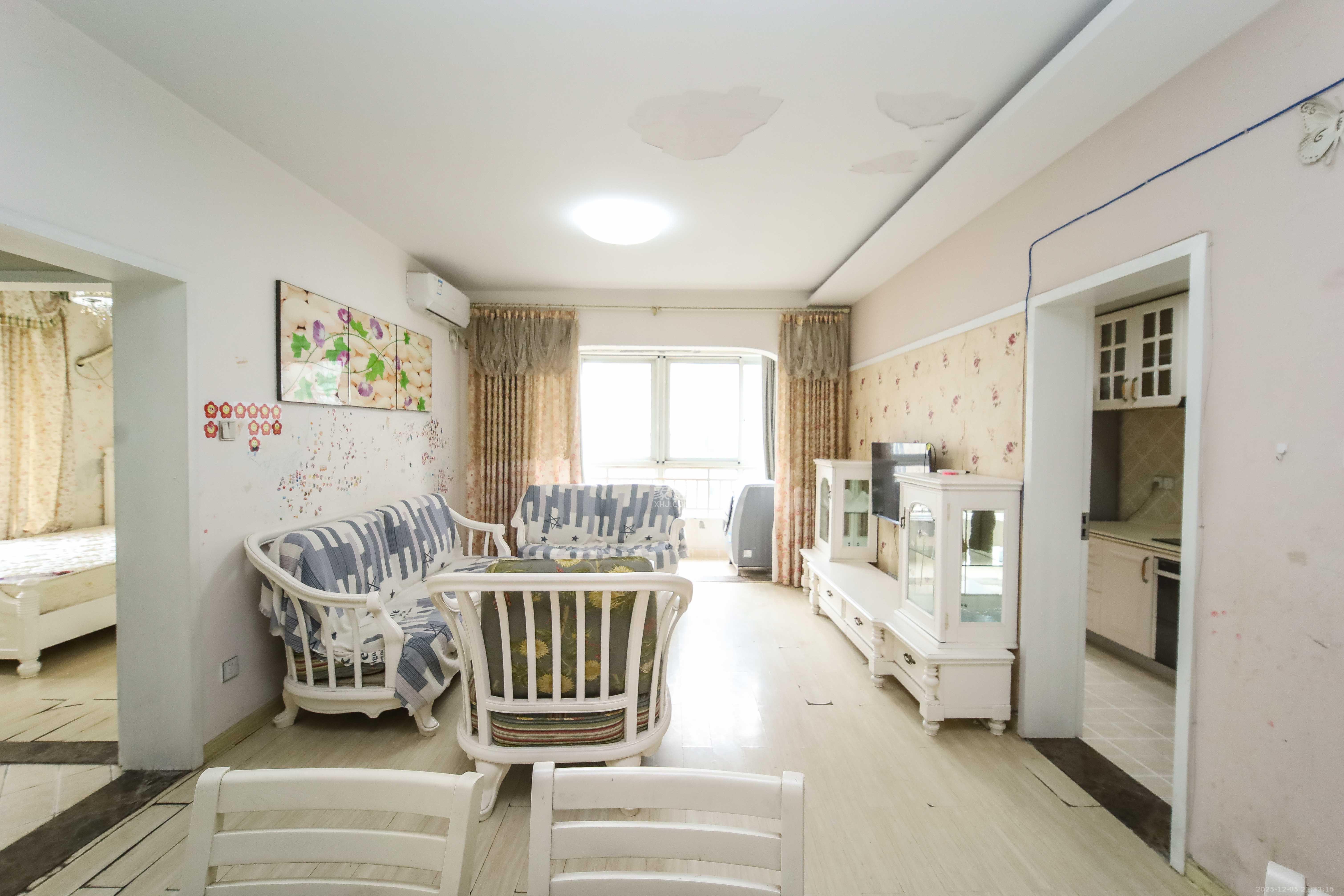 汇都公寓  3室2厅1卫    55.0万