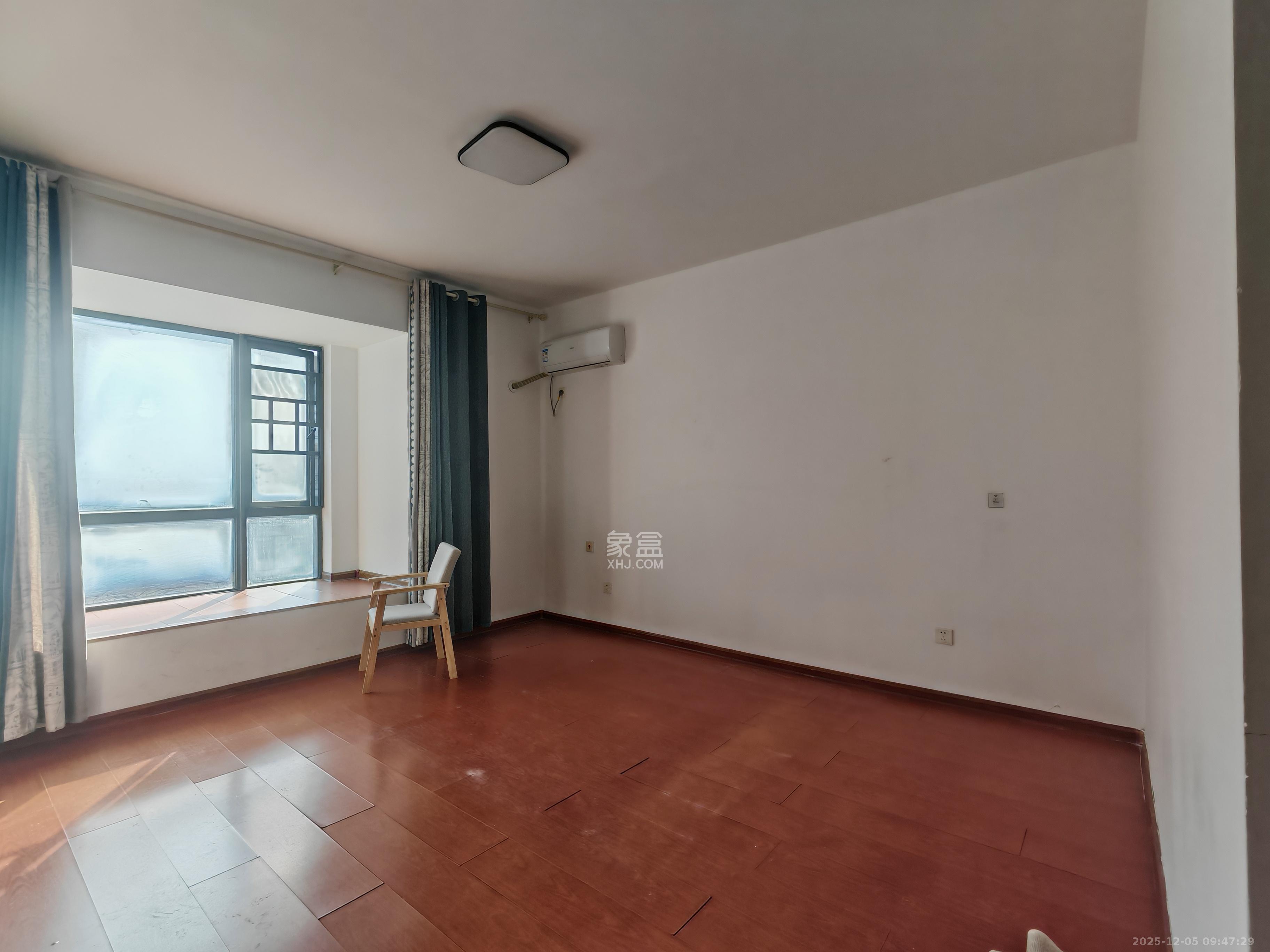 万博汇  4室2厅1卫    6500.0元/月室内图