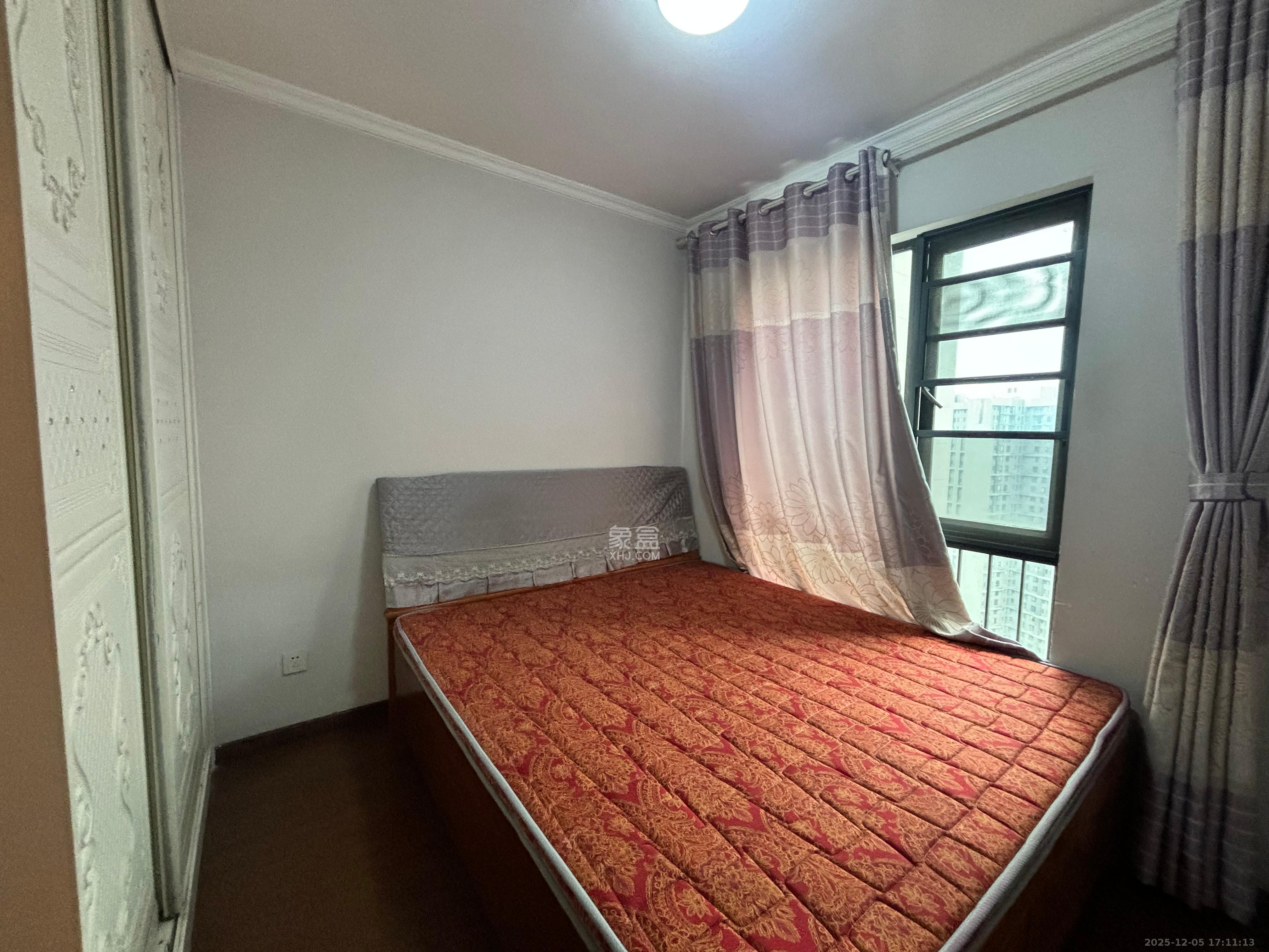 万科金域华府三四期 3室2厅1卫 2400.0元/月 万科金域华府三四期 3室2厅1卫 2400.0元/月室内图