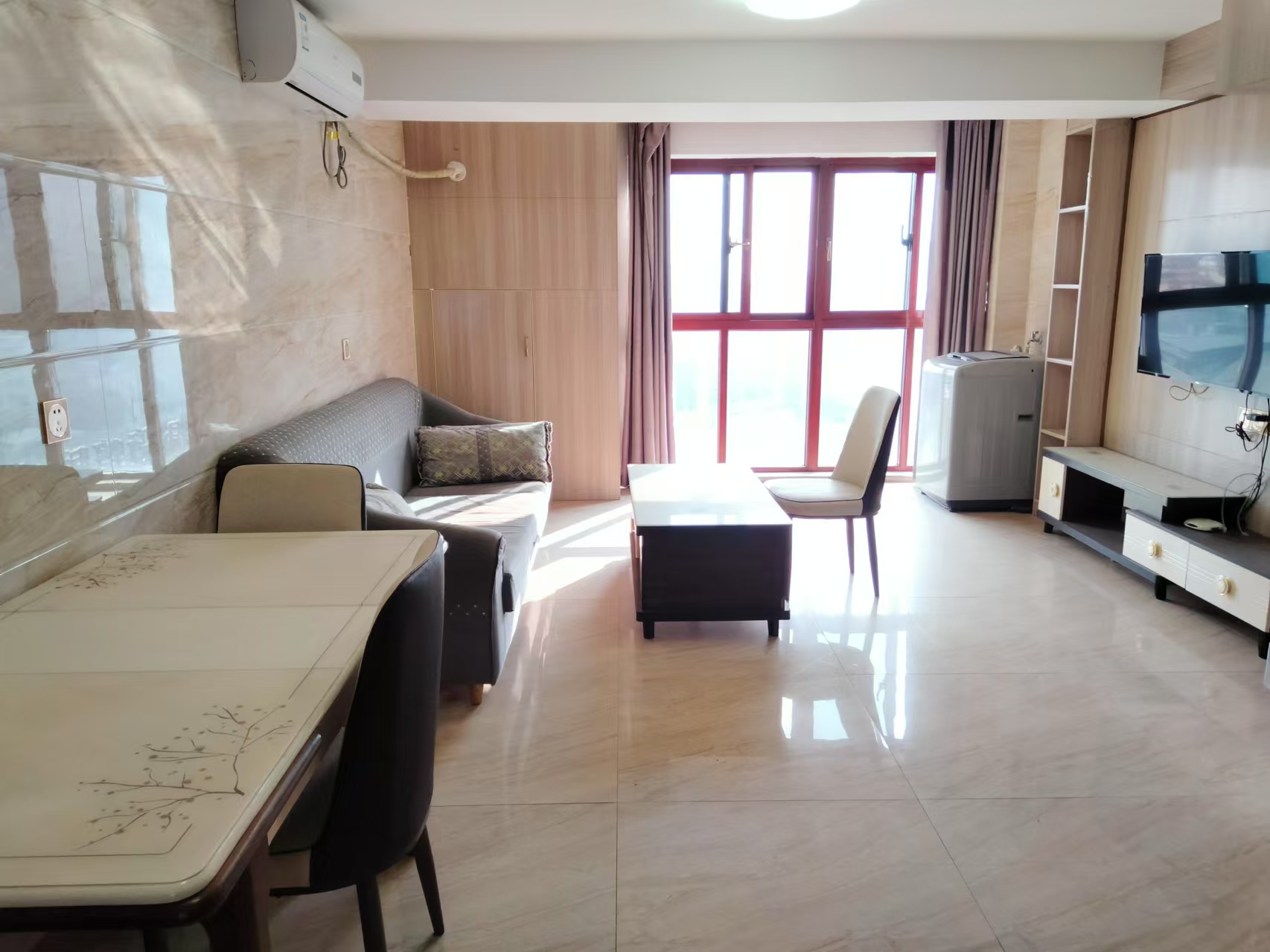 金钟时代城 2室1厅1卫 1500.0元/月 金钟时代城 2室1厅1卫 1500.0元/月室内图