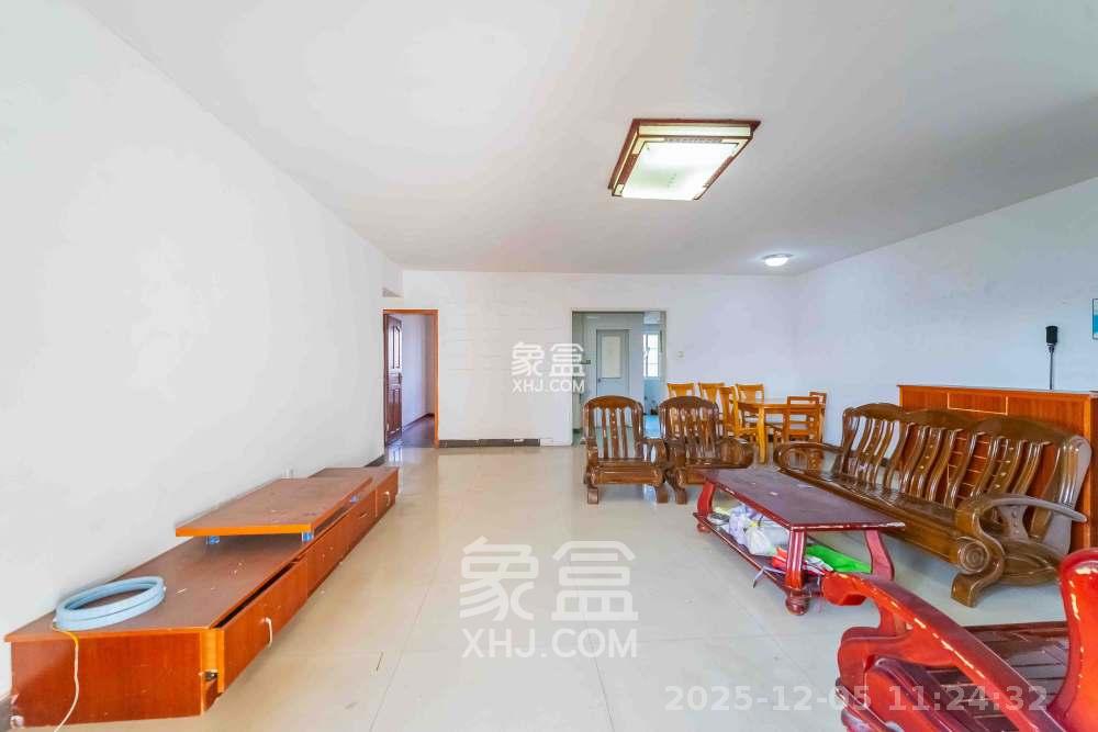 鑫兴佳园  3室2厅1卫    2500.0元/月室内图