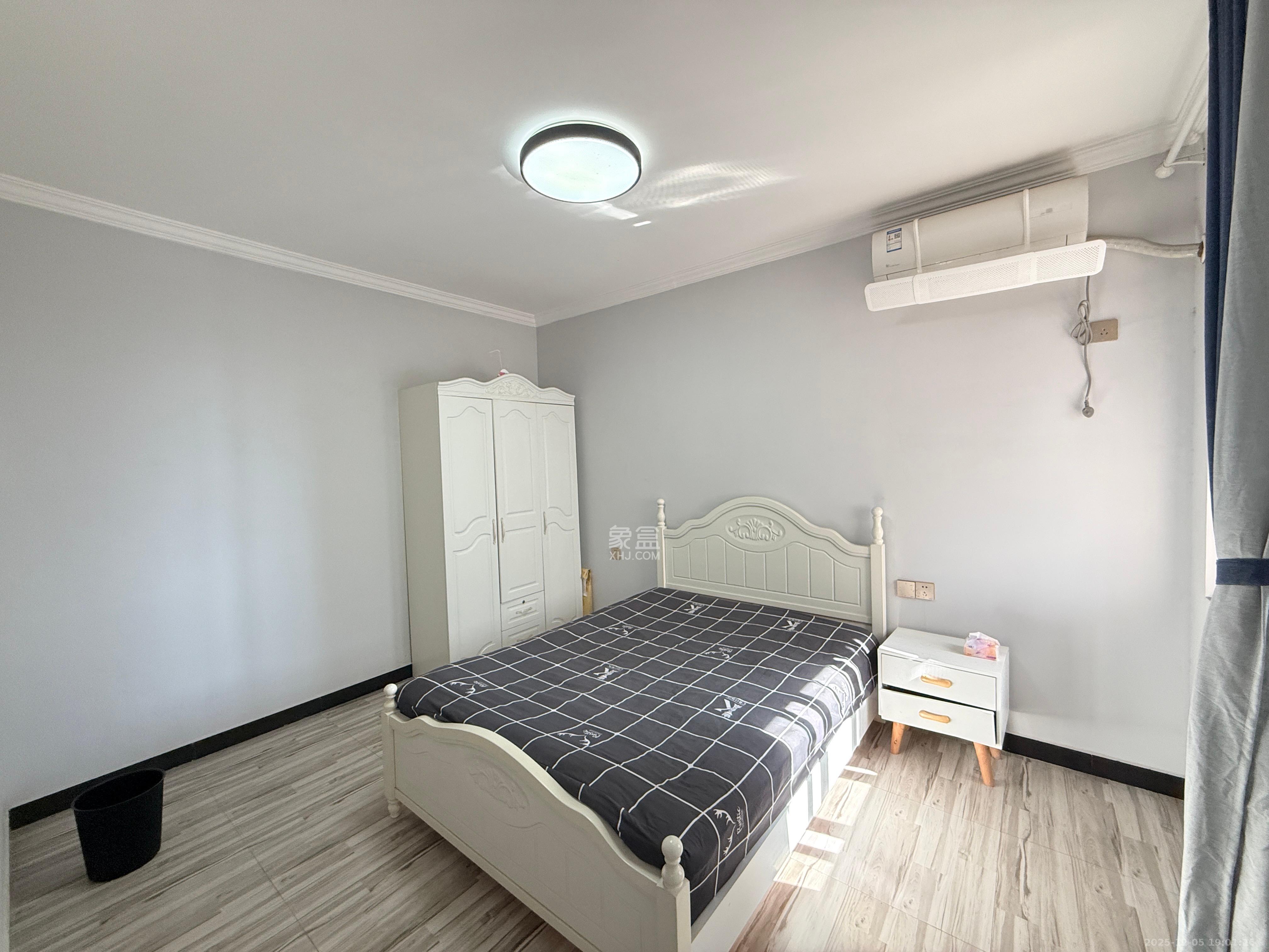 半山壹号 3室2厅2卫 2800.0元/月 半山壹号 3室2厅2卫 2800.0元/月室内图