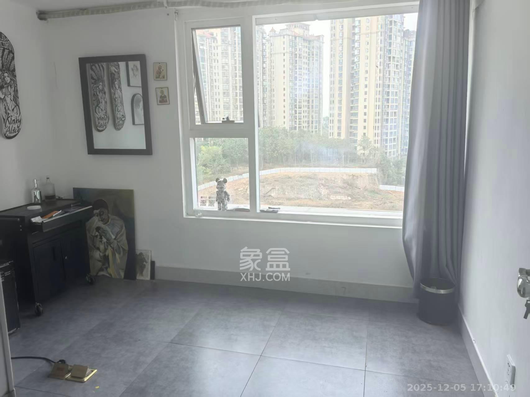 东怡外国(南湖一号) 1室1厅1卫 2600.0元/月 东怡外国(南湖一号) 1室1厅1卫 2600.0元/月室内图