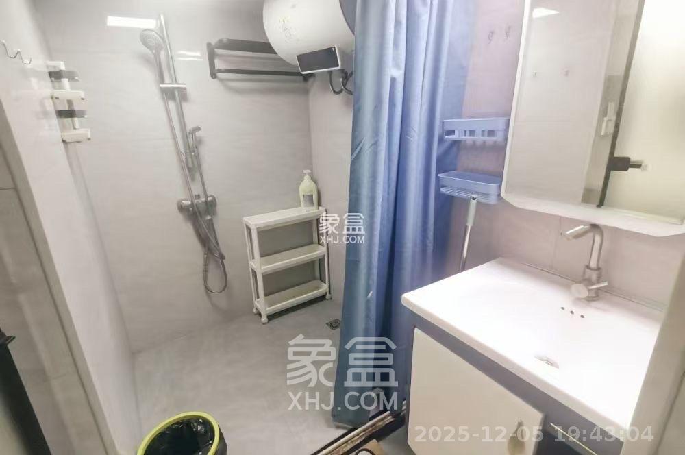 华润琨瑜府  2室2厅1卫    2100.0元/月室内图