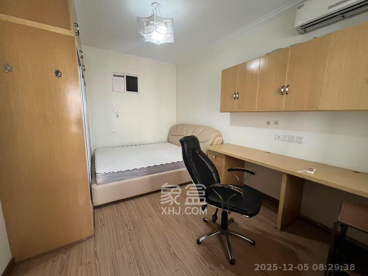 文艺路口纺织公司宿舍 2室1厅1卫 1900.0元/月 文艺路口纺织公司宿舍 2室1厅1卫 1900.0元/月室内图