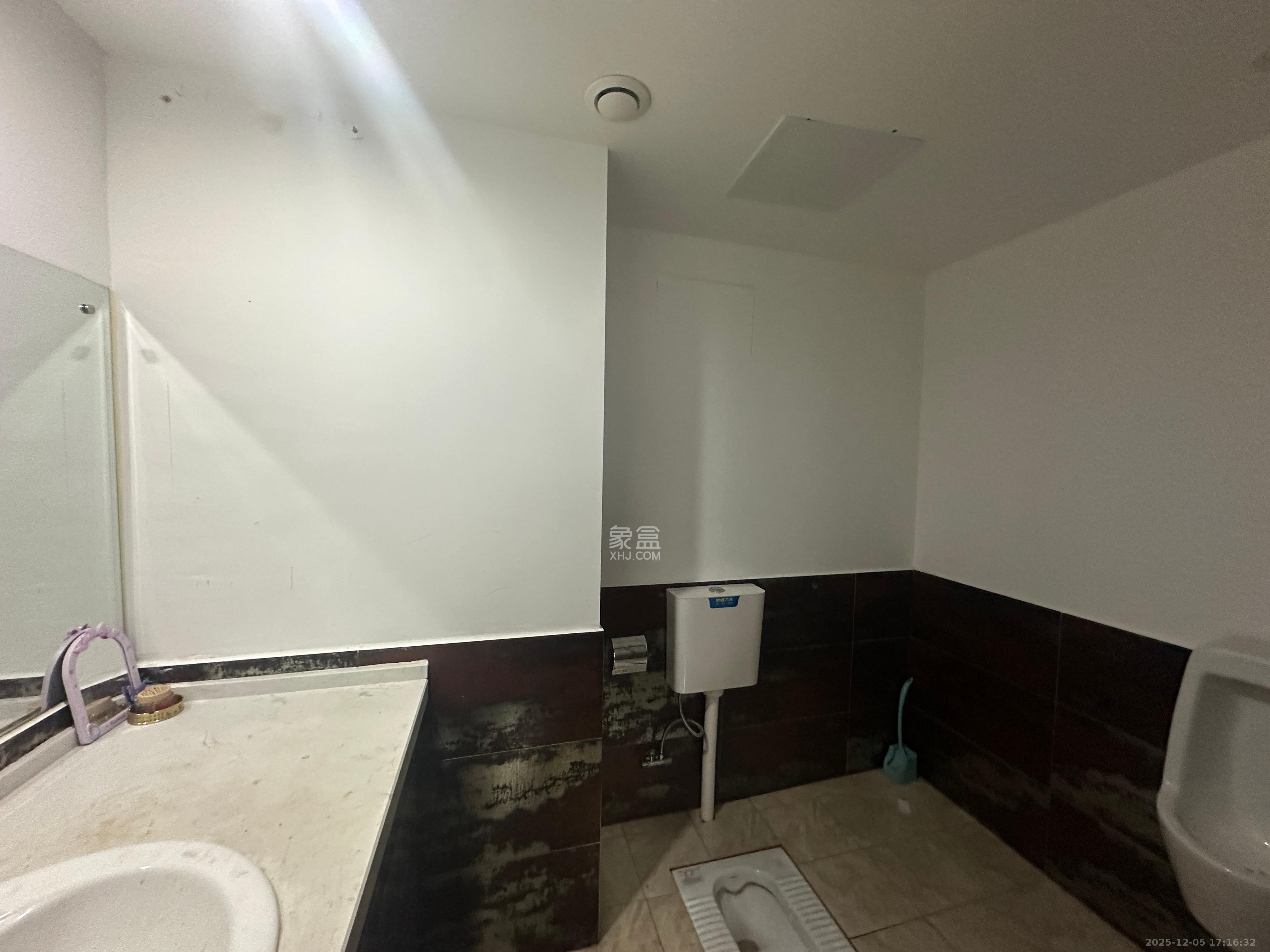 高升时代广场（冠铭商务中心）  1室0厅0卫    2000.0元/月室内图