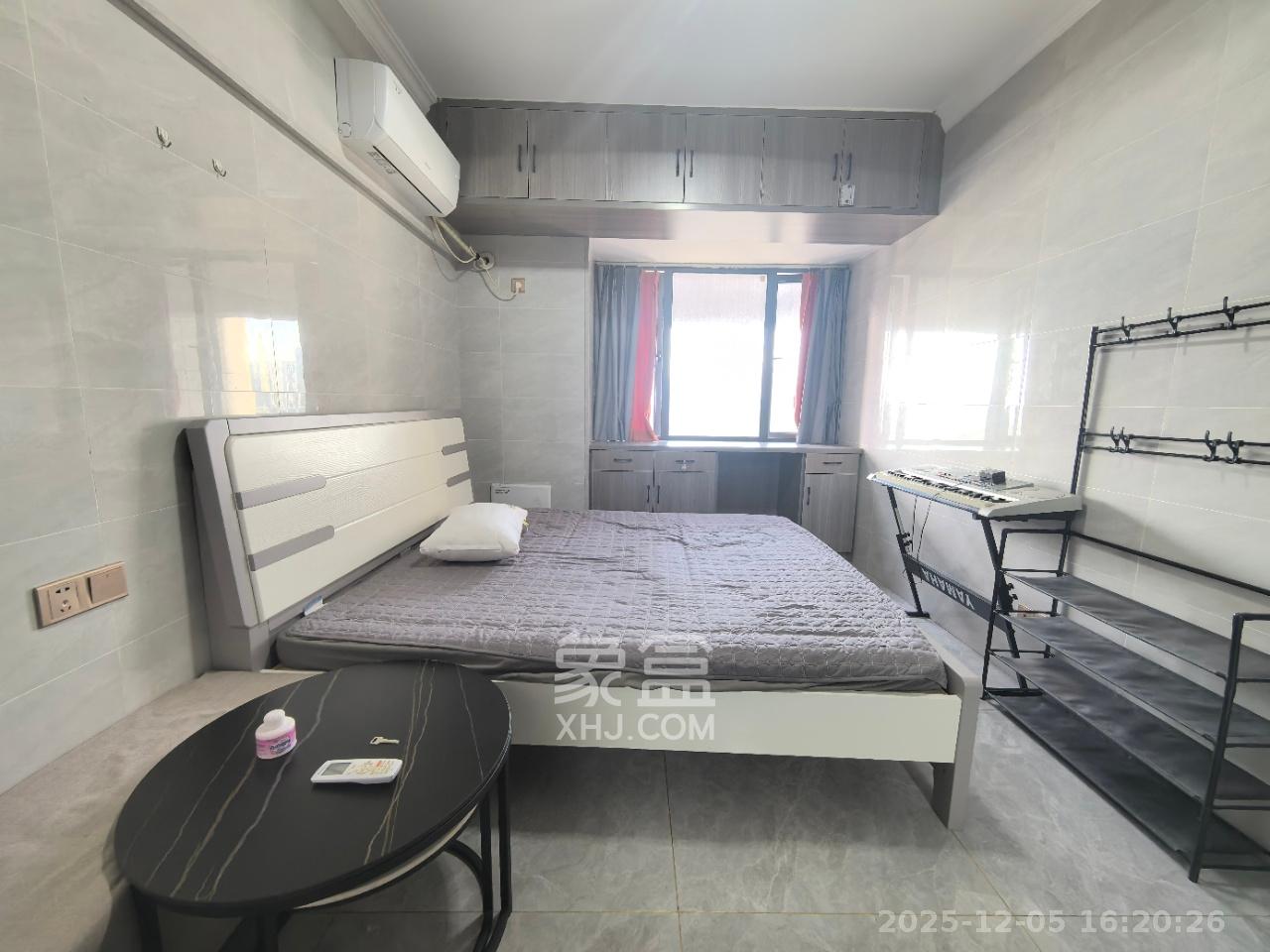 绿洲花园  1室1厅1卫    1600.0元/月