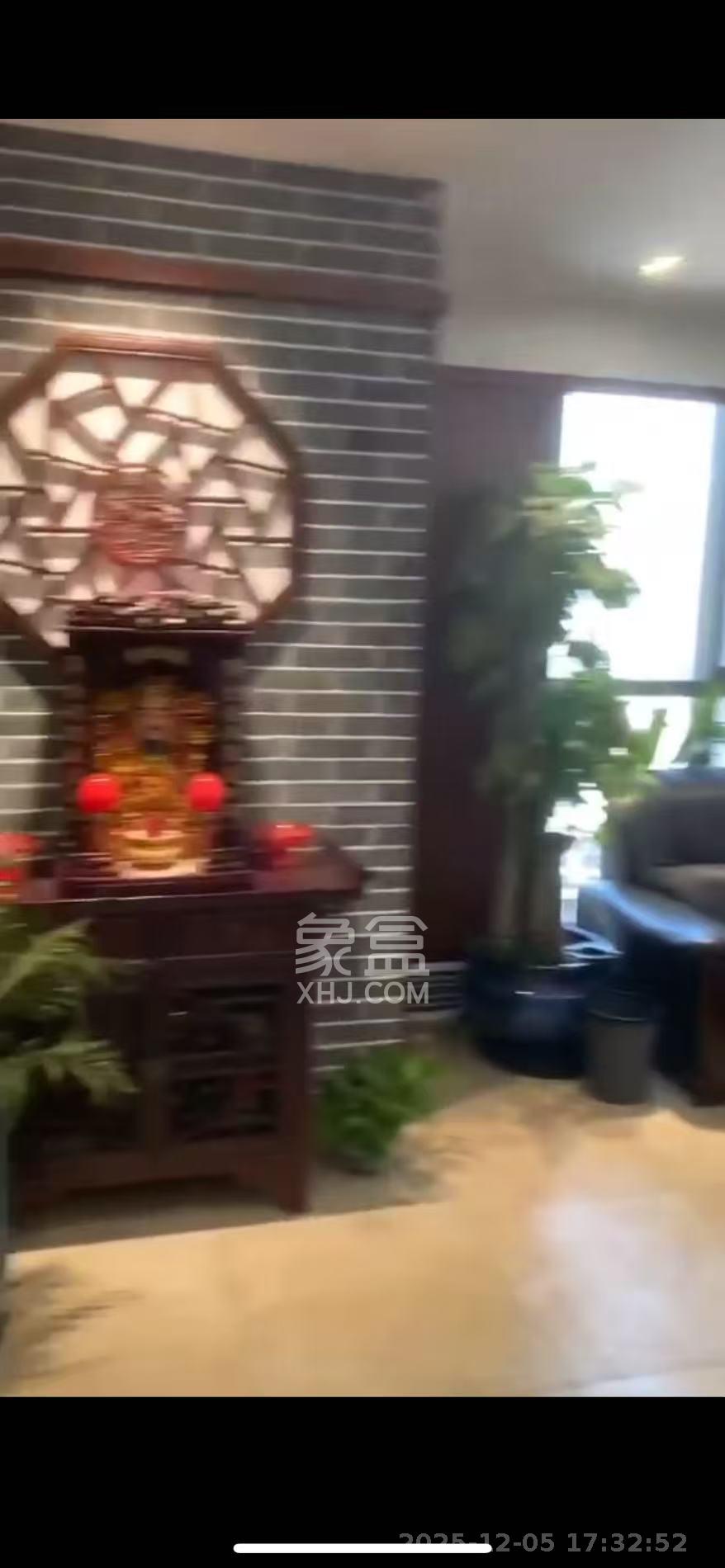 长房时代城   122.72㎡      7500.0元/月室内图