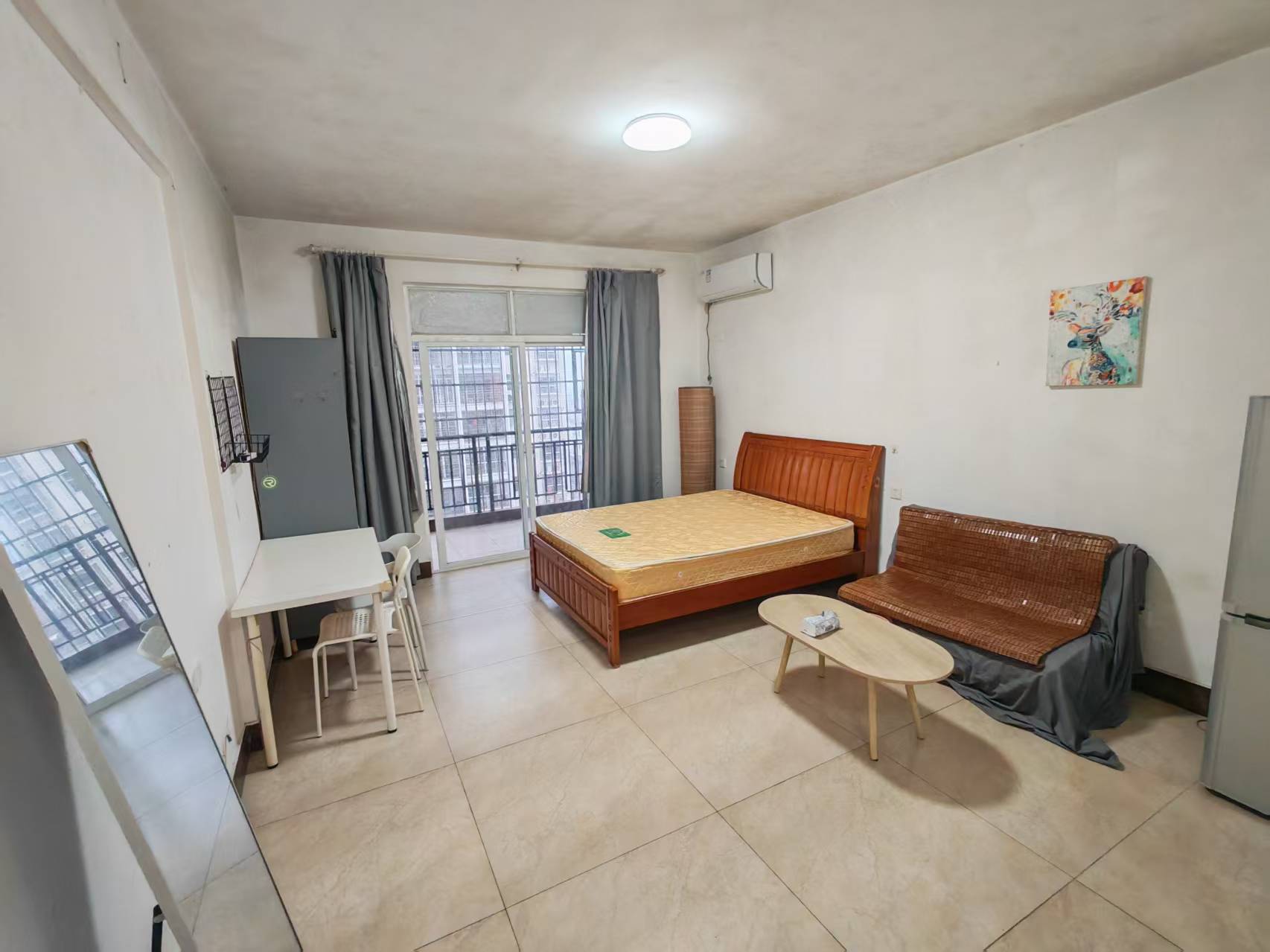 宝泰温泉花园  1室1厅1卫    1500.0元/月室内图