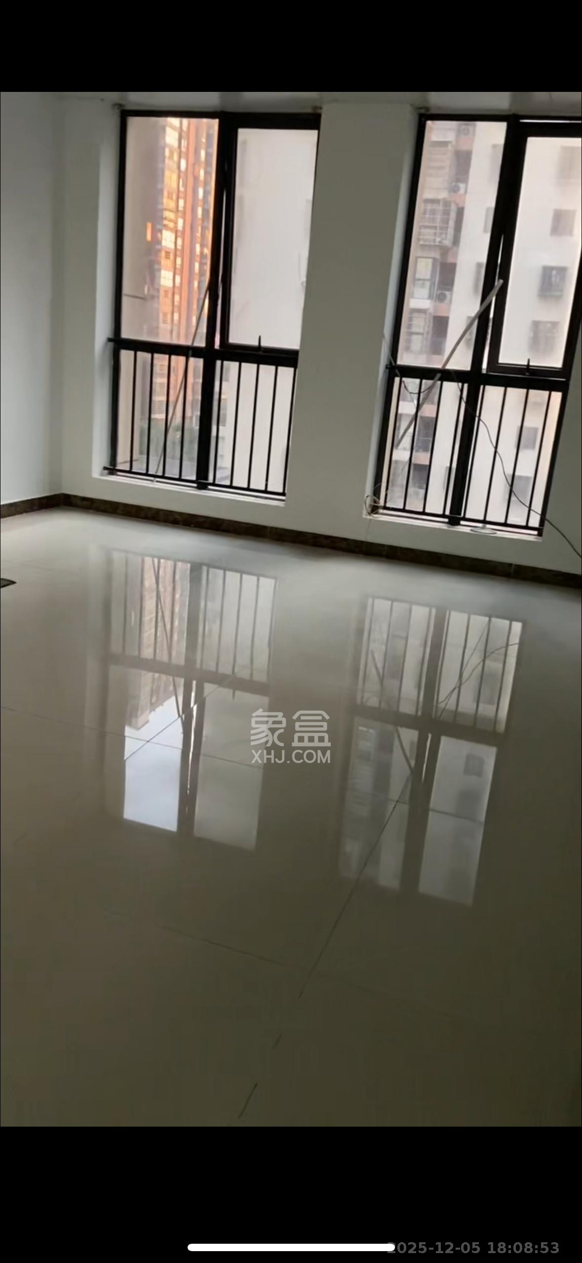 新长海广场   248.0㎡      8800.0元/月室内图