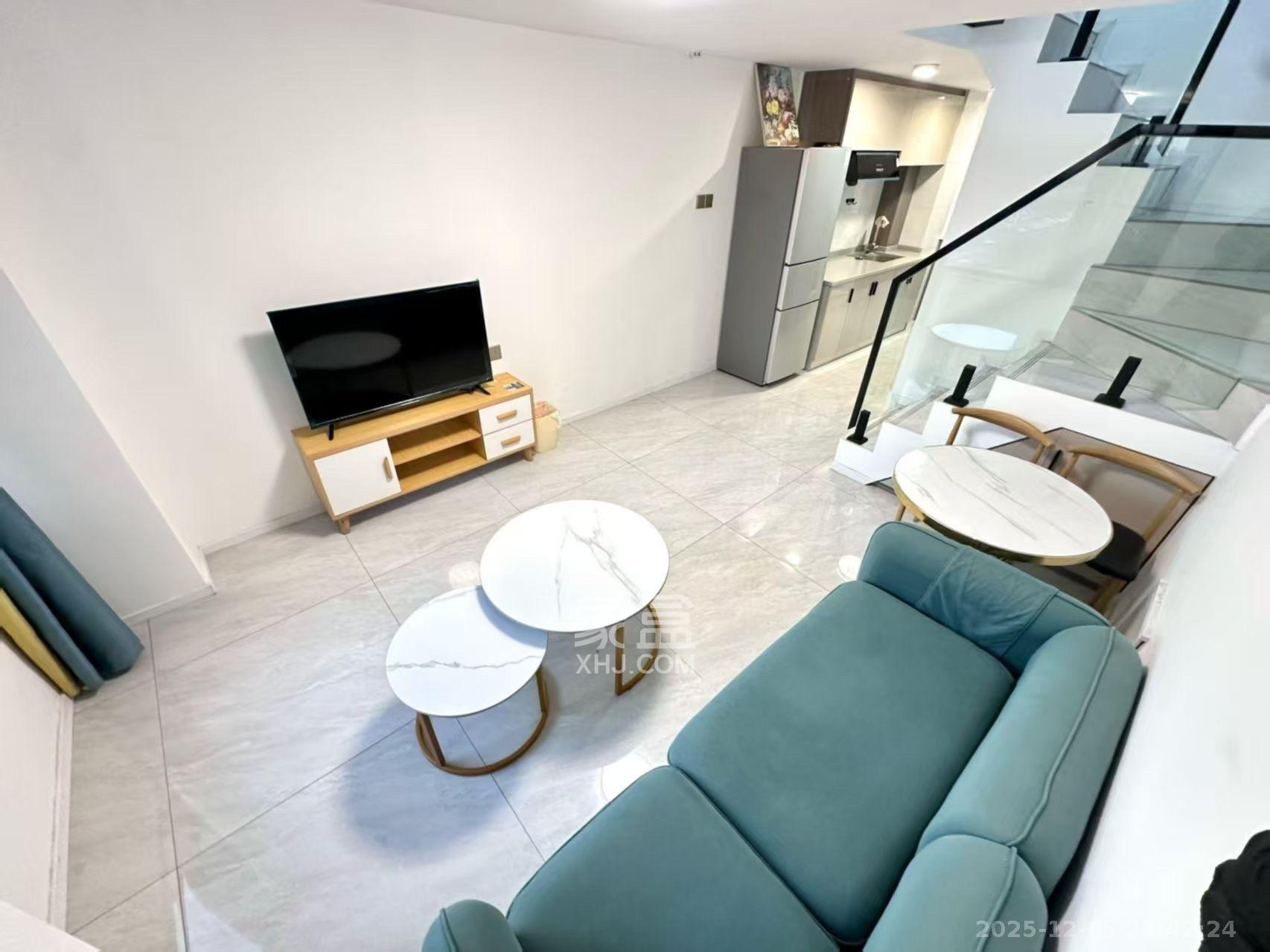 新城悦隽公园  2室1厅1卫    1500.0元/月室内图1