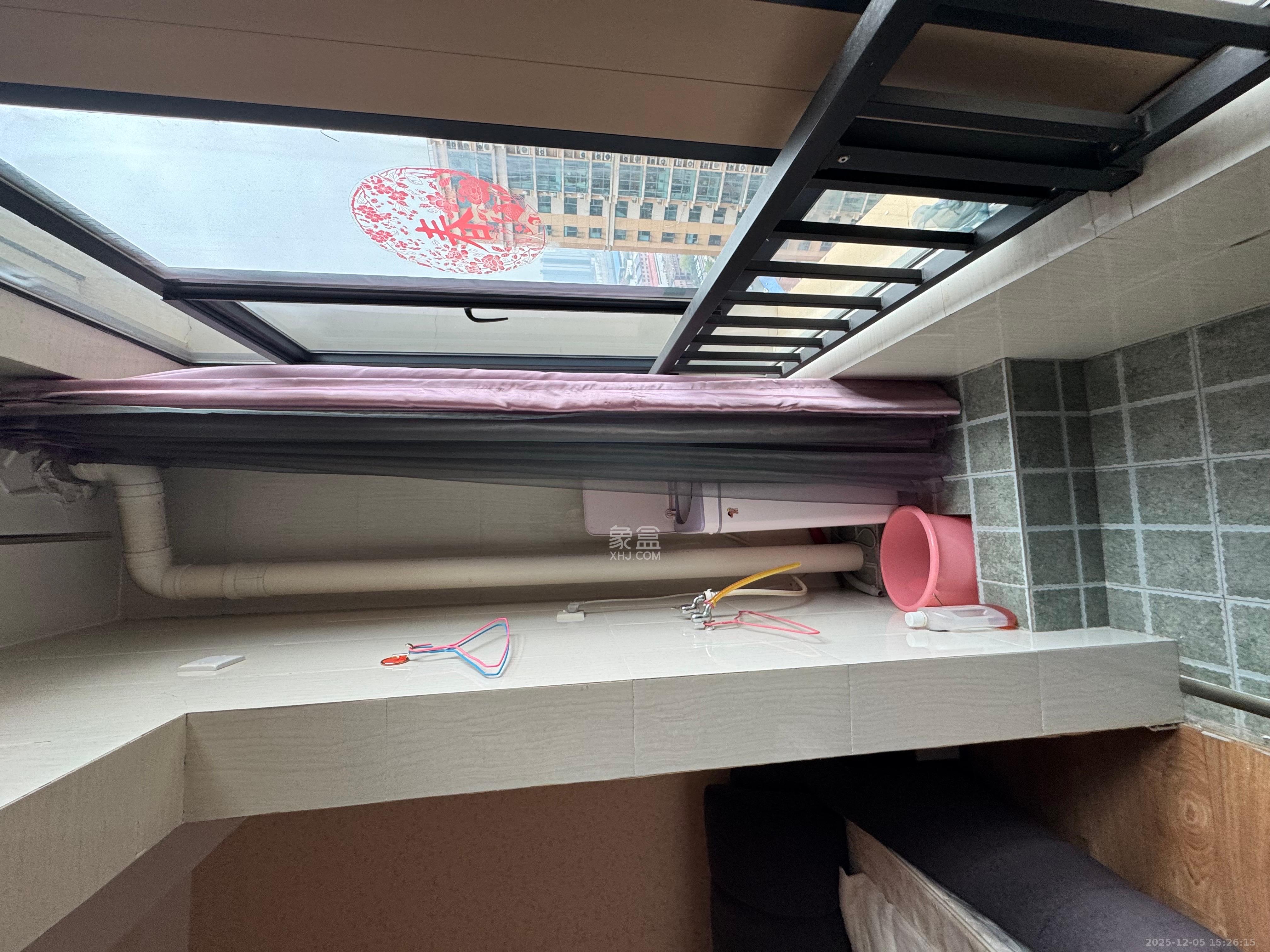 融圣国际 1室1厅1卫 1800.0元/月 融圣国际 1室1厅1卫 1800.0元/月室内图