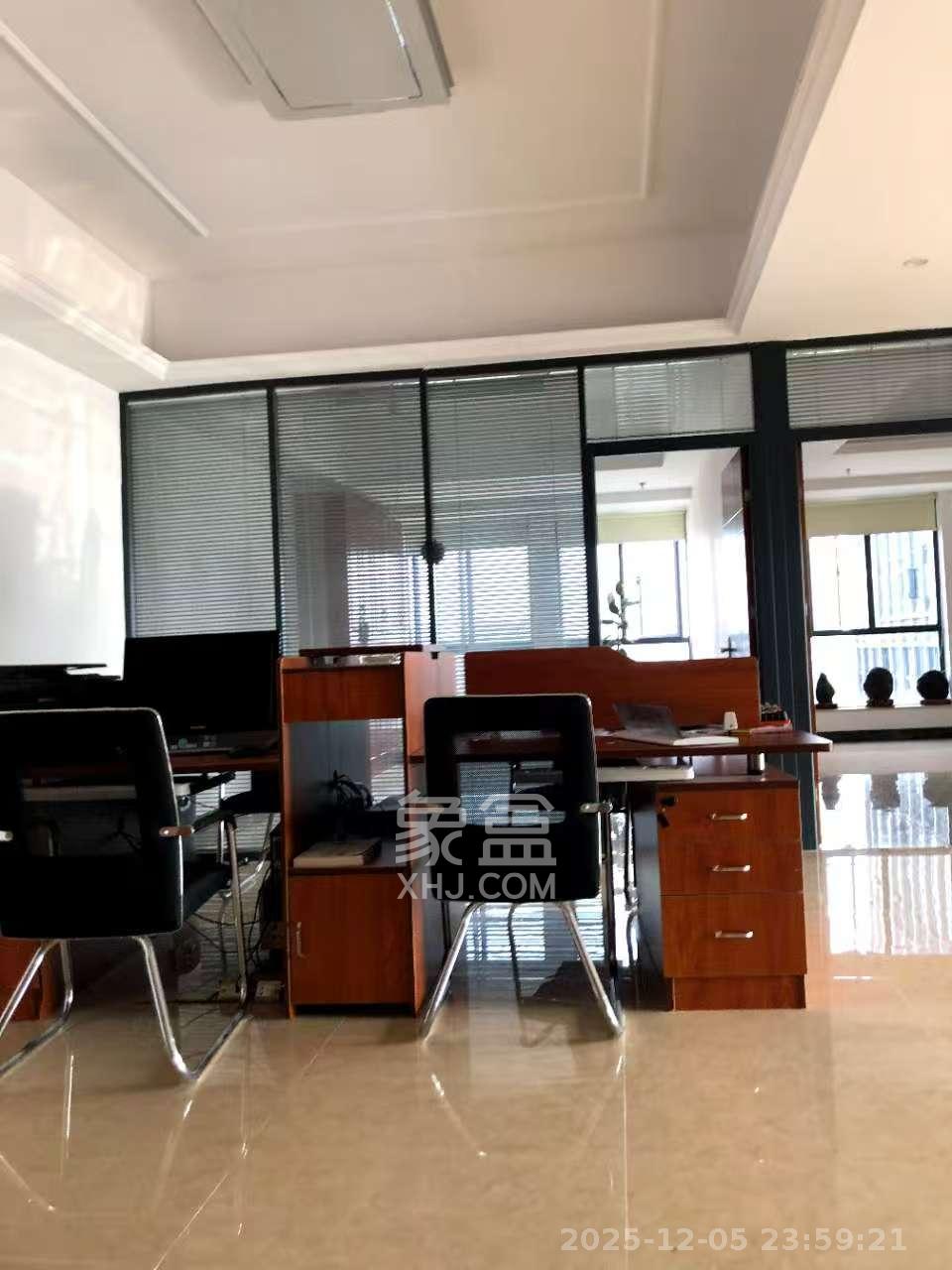 长城万富汇   130.0㎡      7500.0元/月室内图