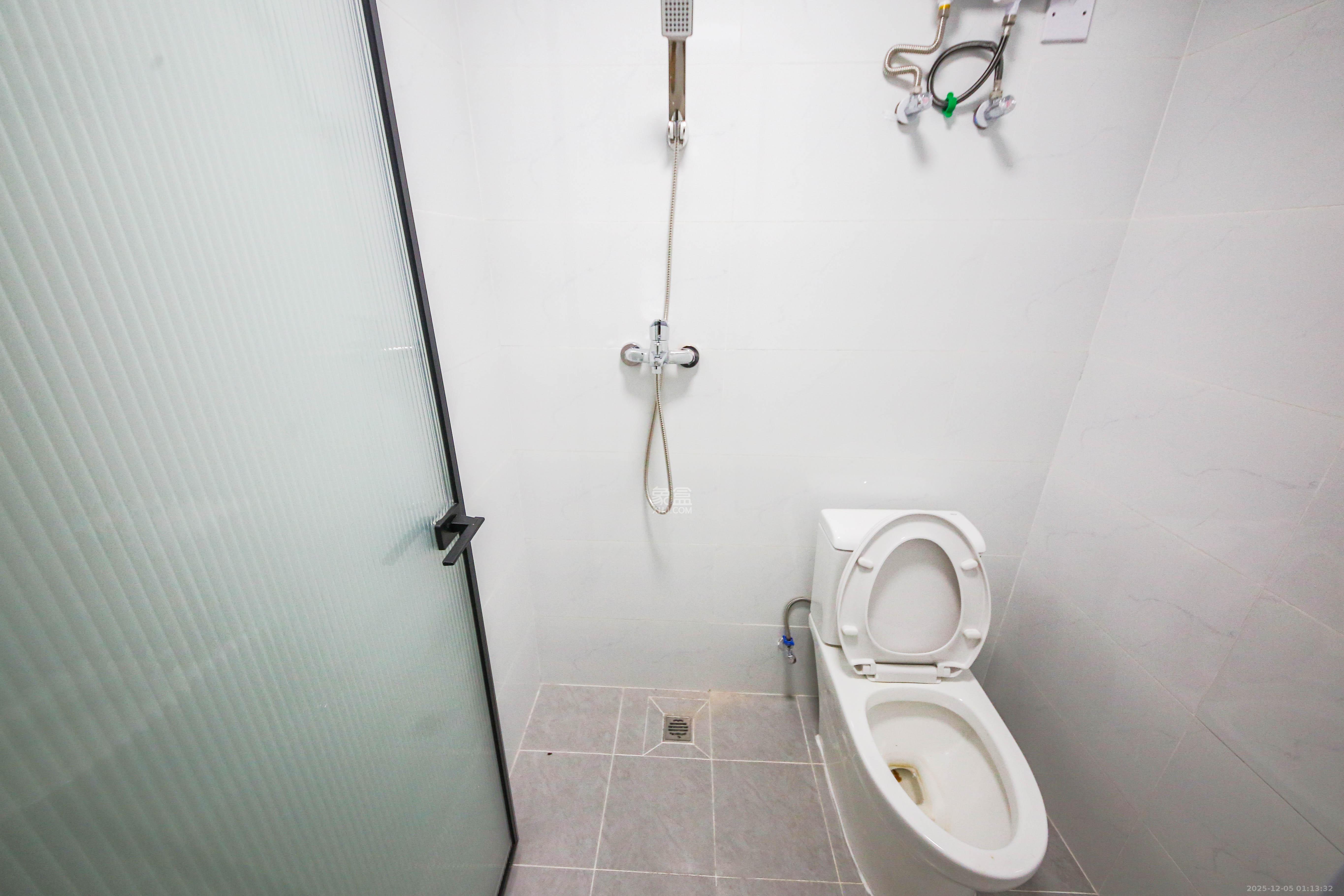 新长海尚都国际（海坤美寓）  1室1厅1卫    19.0万卫生间