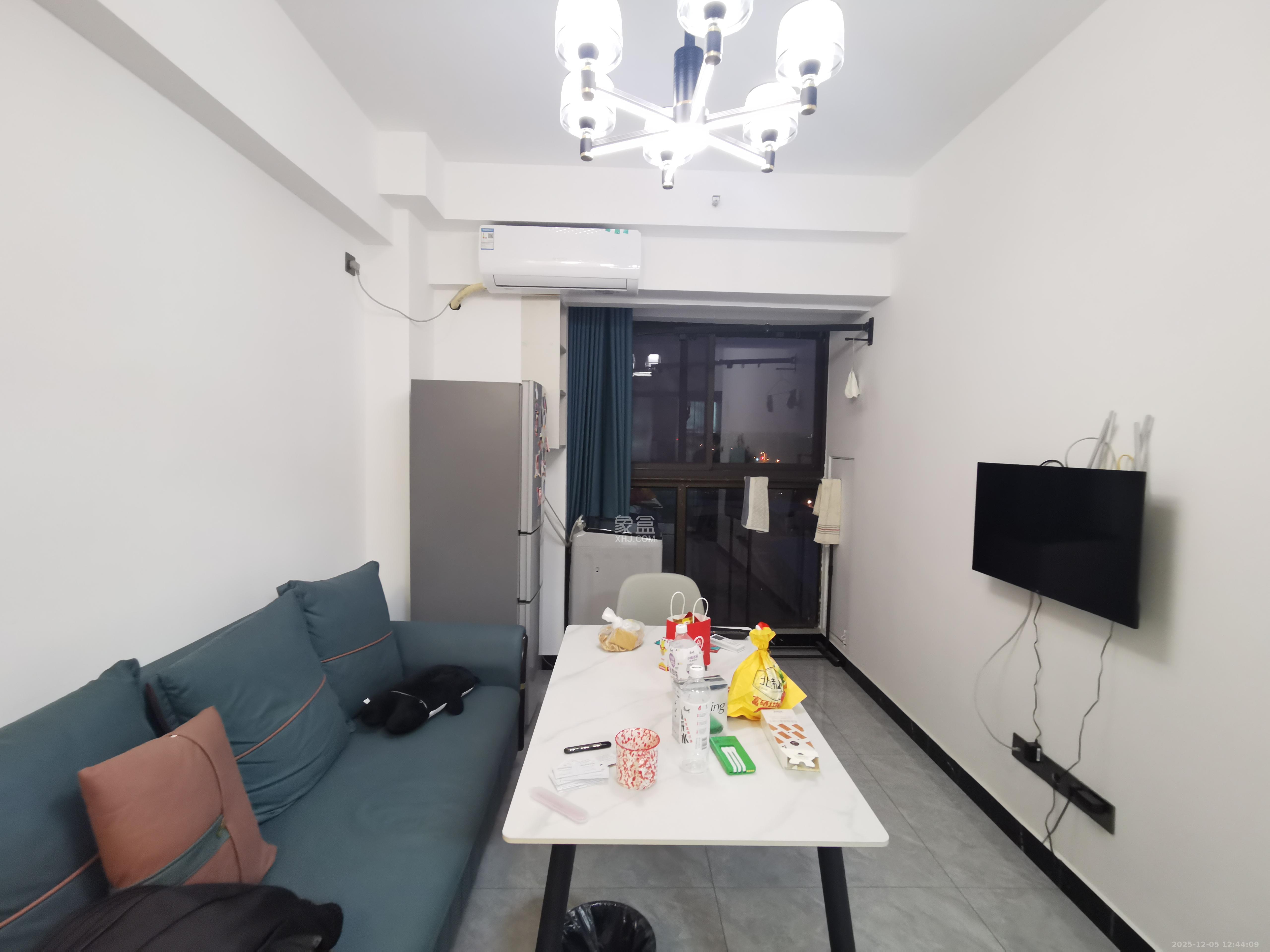 鑫远翡丽郡（鑫远翡丽雅苑）  2室1厅1卫    2300.0元/月室内图