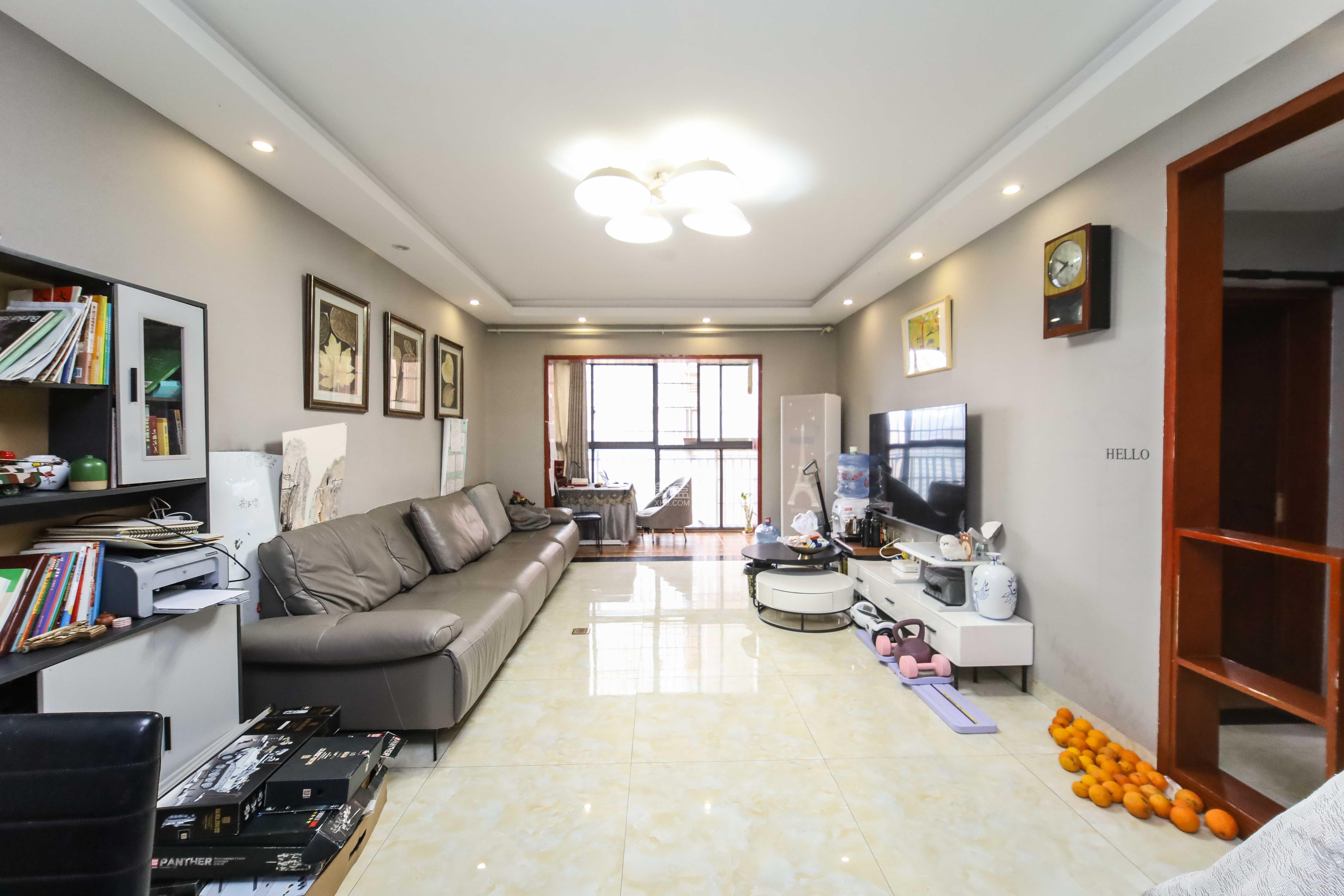 华城广场  3室2厅1卫    78.0万