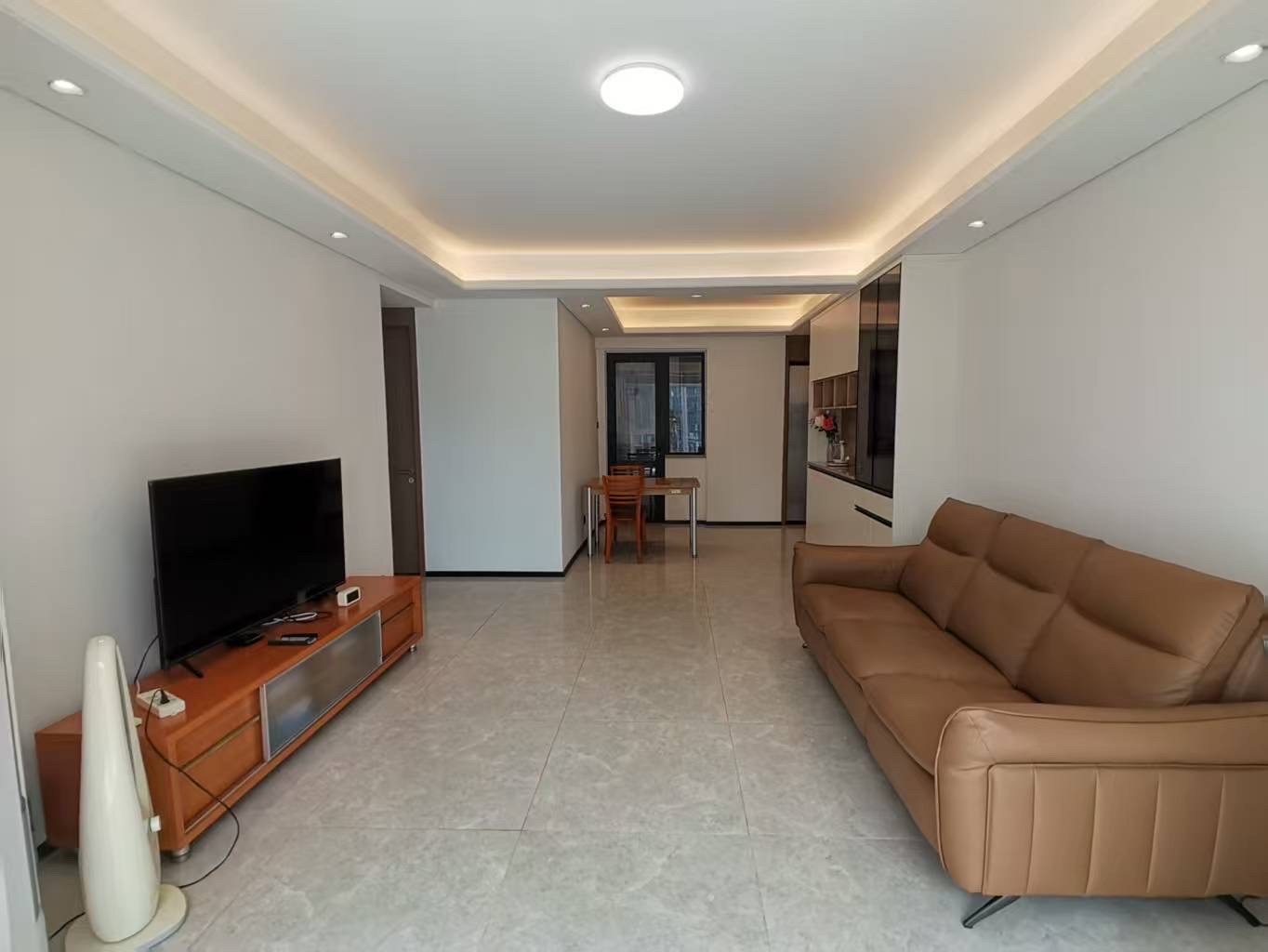 华润中心三期  4室2厅2卫    7800.0元/月室内图