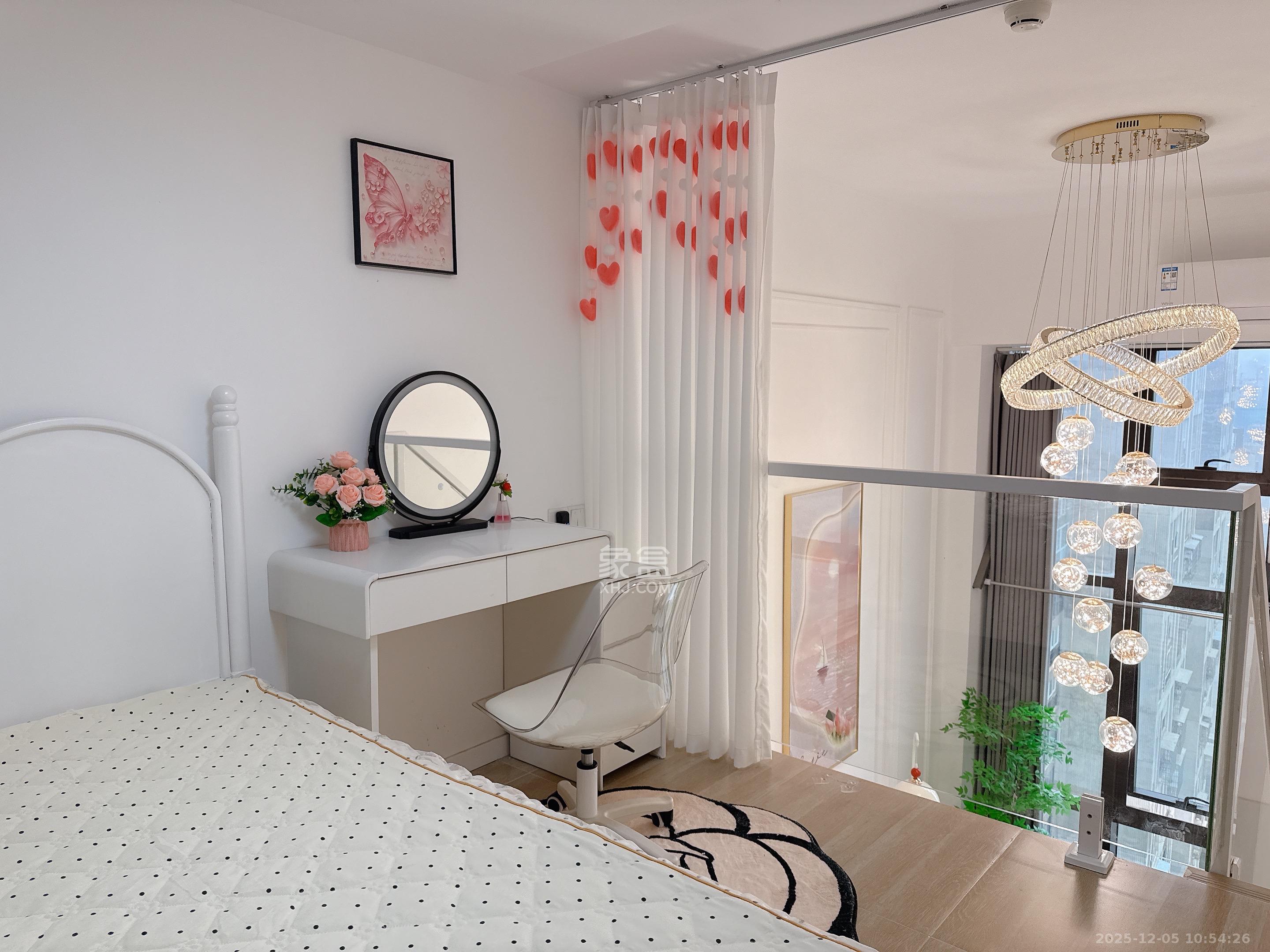 珠江花城好世界 1室1厅1卫 2180.0元/月 珠江花城好世界 1室1厅1卫 2180.0元/月室内图