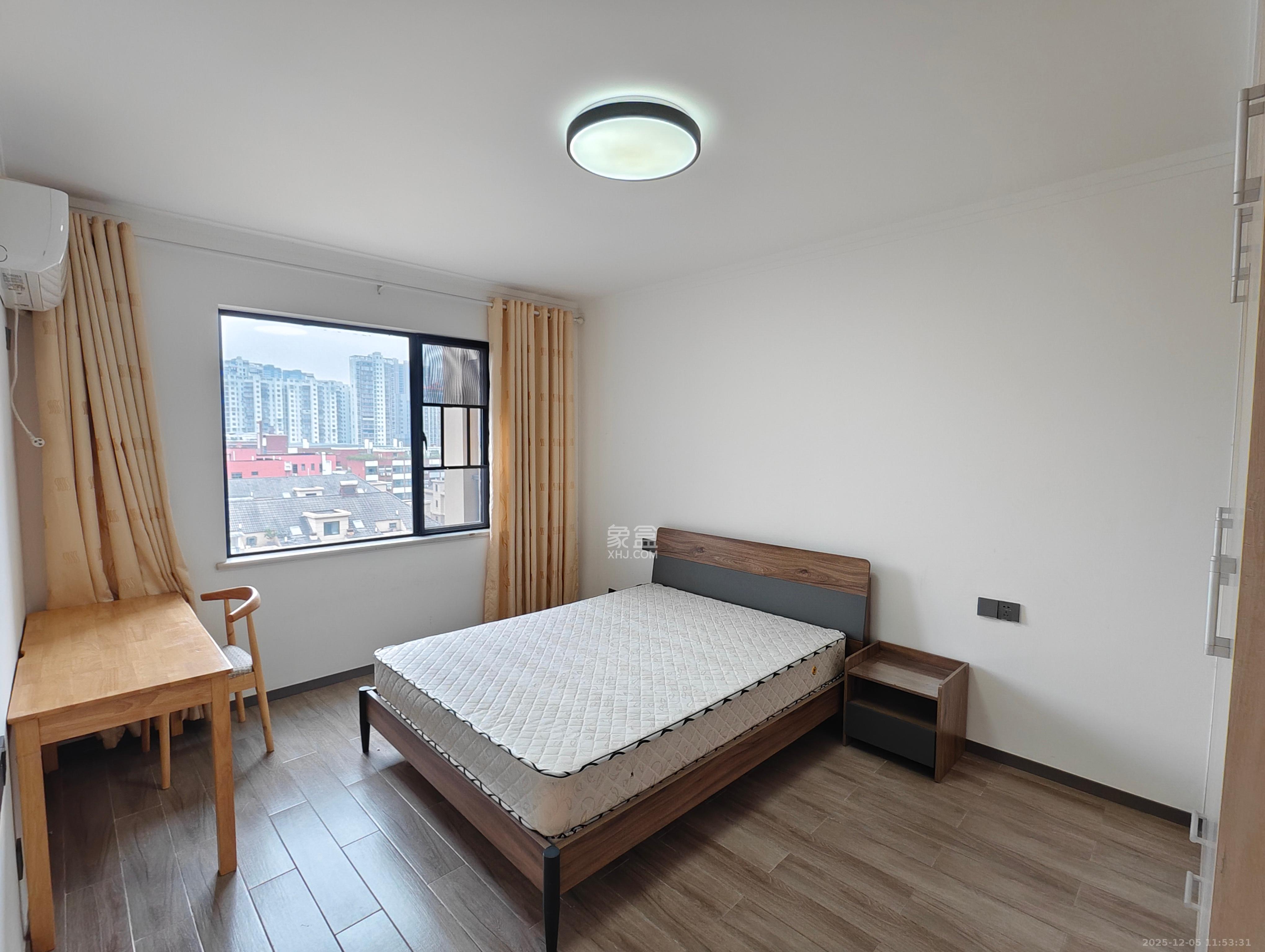 三江花中城 3室2厅2卫 3000.0元/月 三江花中城 3室2厅2卫 3000.0元/月室内图